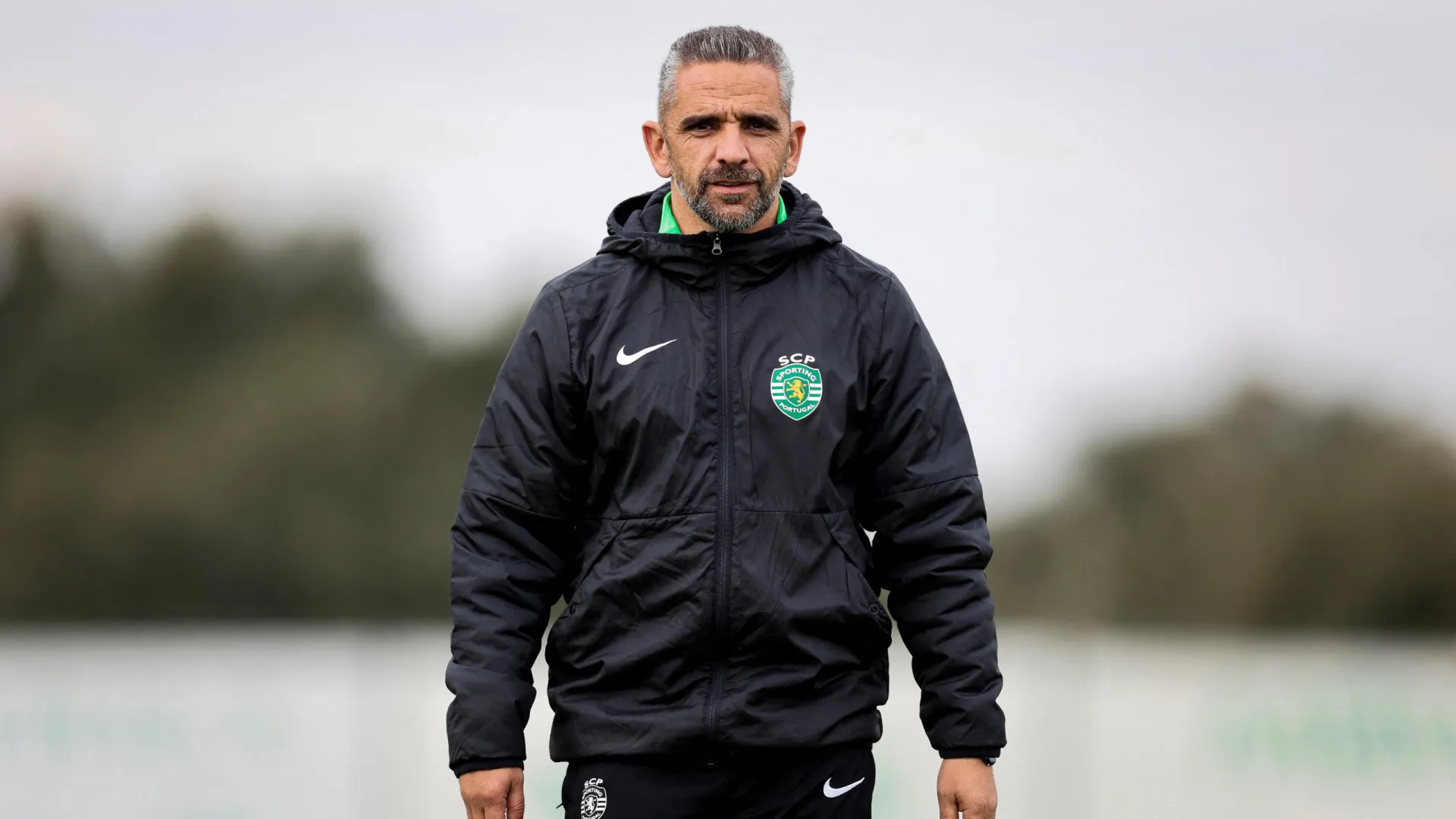 Gestão ou mais um problema? Luís Guilherme falha treino do Sporting
