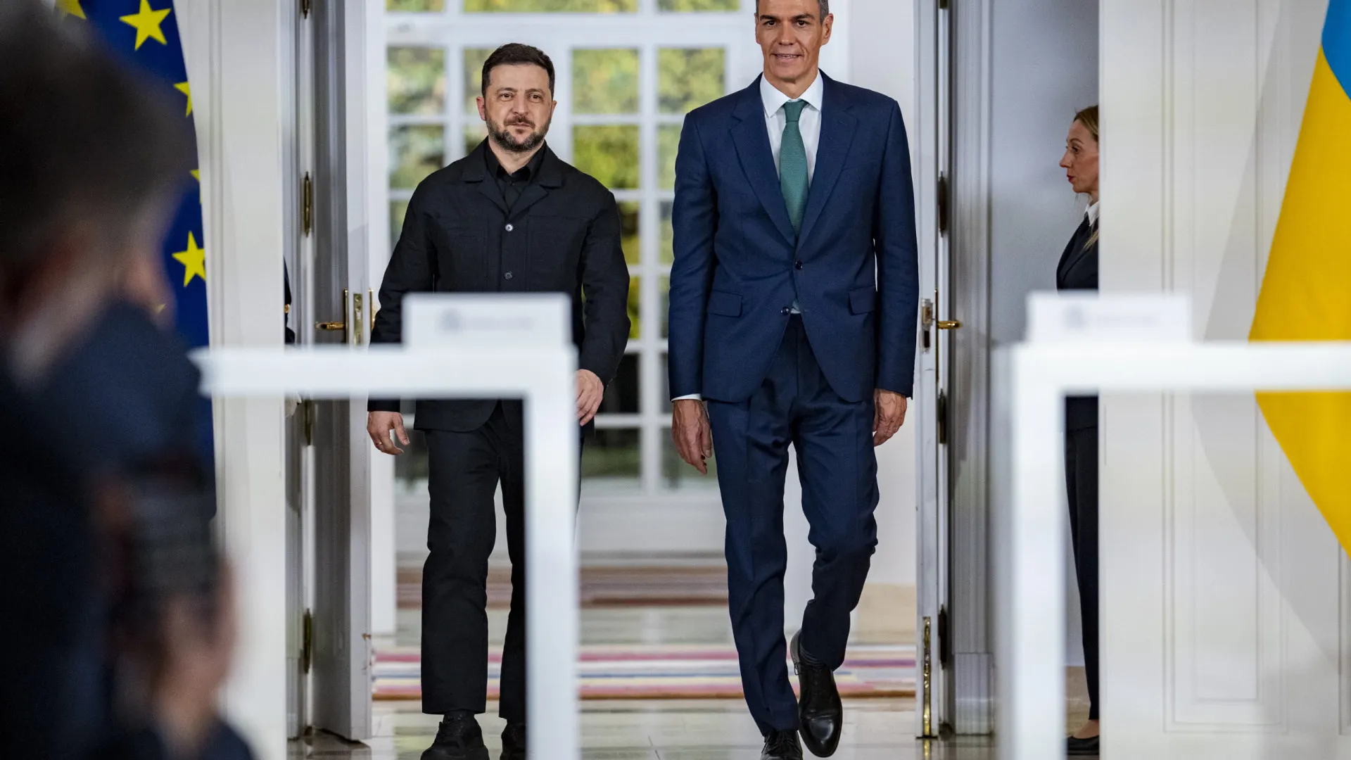 
                    Zelensky visita Espanha na quarta-feira para reunir-se com Sánchez
                