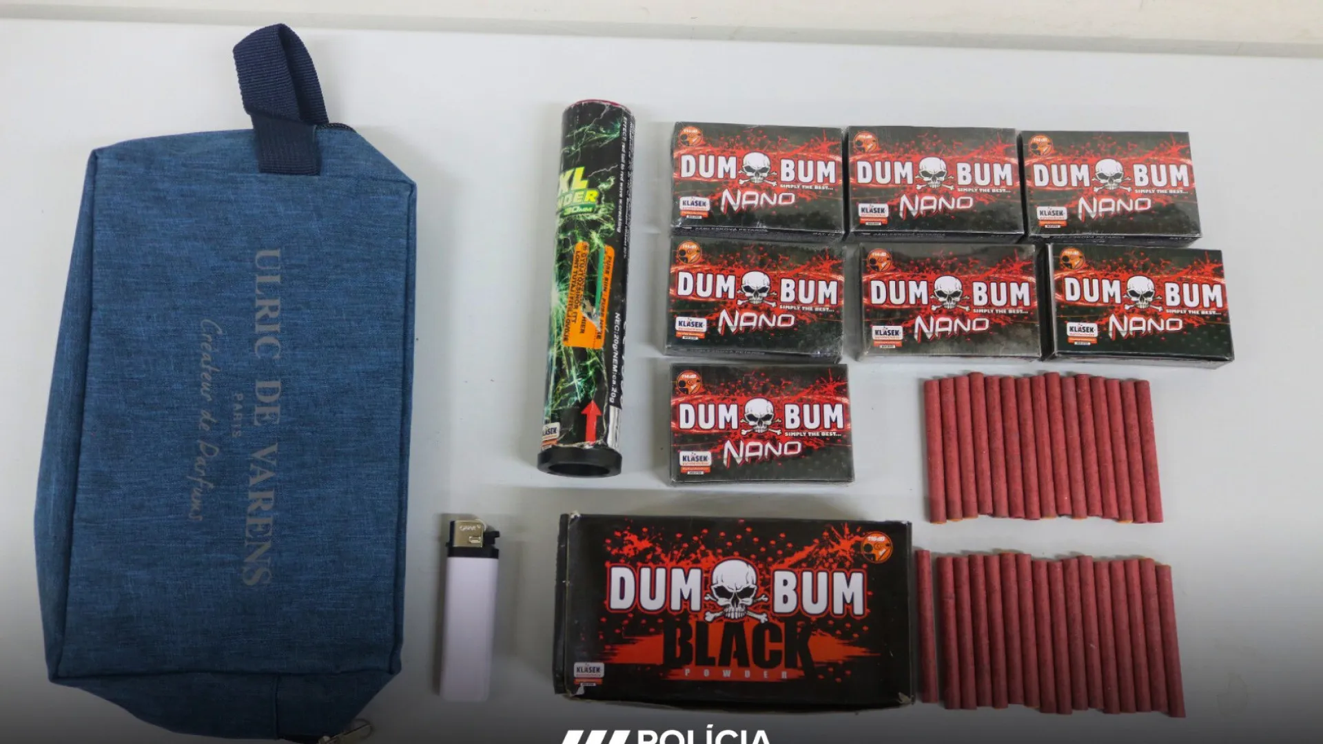 
                    Jovens identificados por lançarem fogo de artifício em escola em Aveiro
                