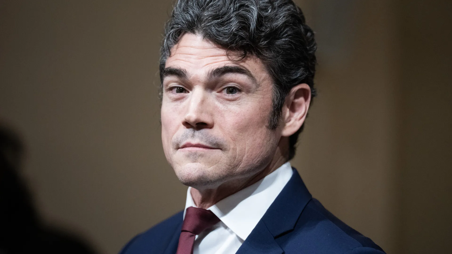 
                    Irão: Demite-se diretor de Centro Contra Terrorismo dos EUA em protesto
                