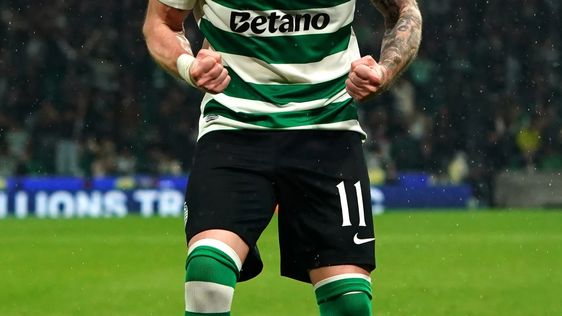 
                    Nuno Santos emocionado: 