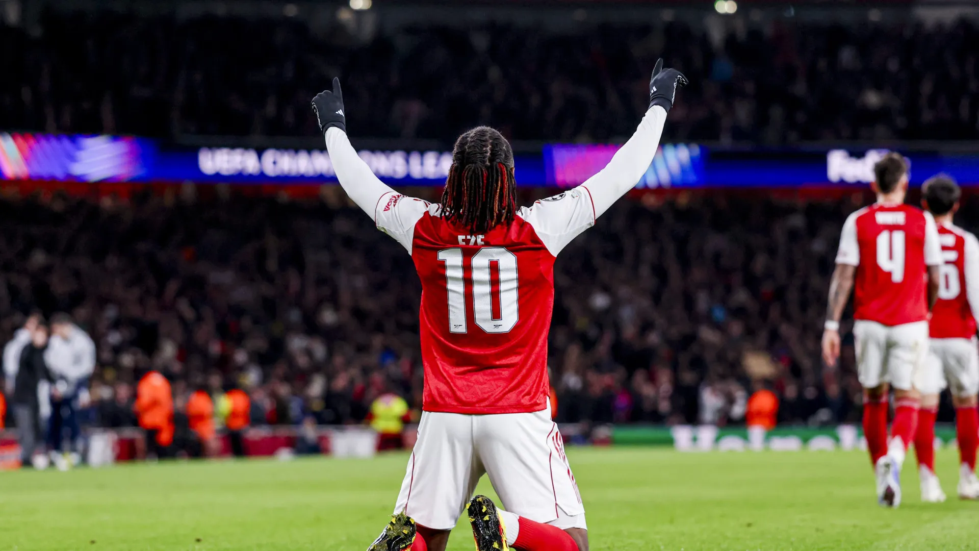 EM DIRETO: Arsenal 'passeia' rumo ao Sporting e Vinícius Jr. trama City