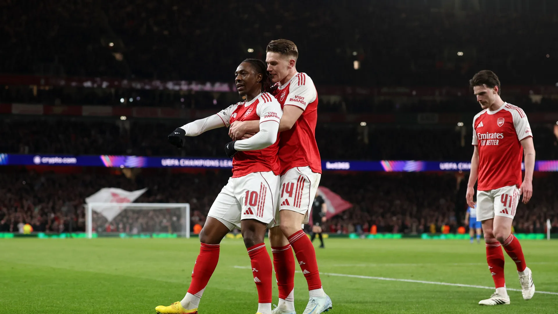 Regresso à vista. Arsenal bate Leverkusen e defronta Sporting nos quartos