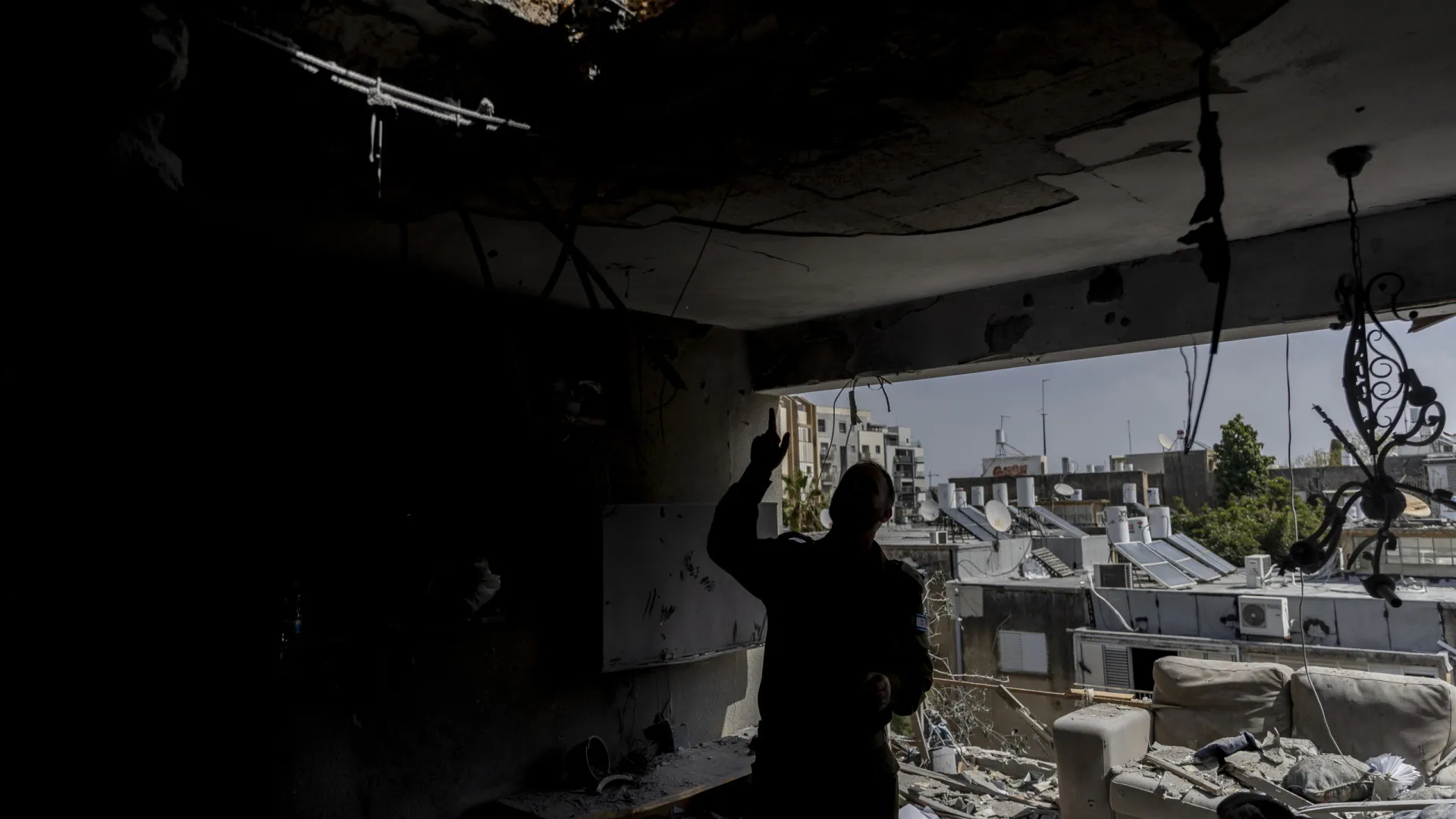 
                    Irão estima morte de 210 crianças e danos em 300 unidades de saúde
                