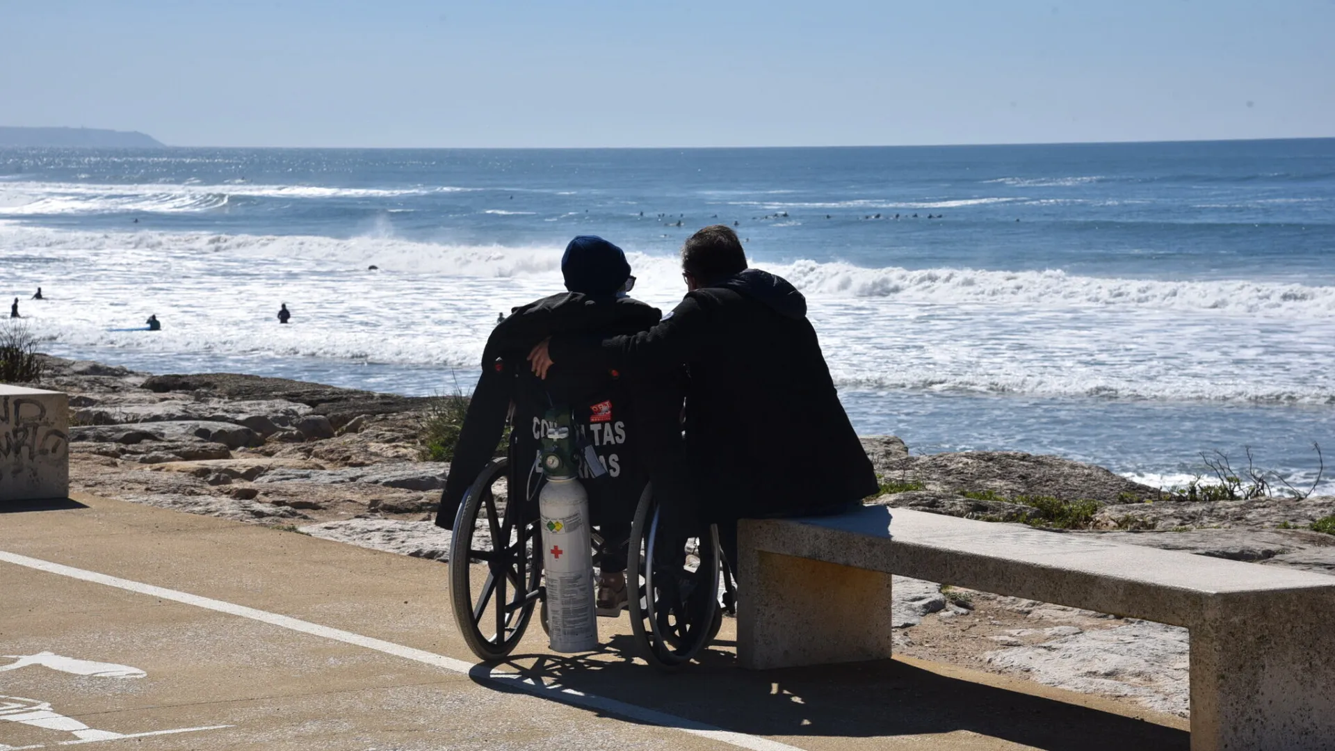 
                    Marisa está internada e desejava ver o mar. Paliativos realizaram desejo
                