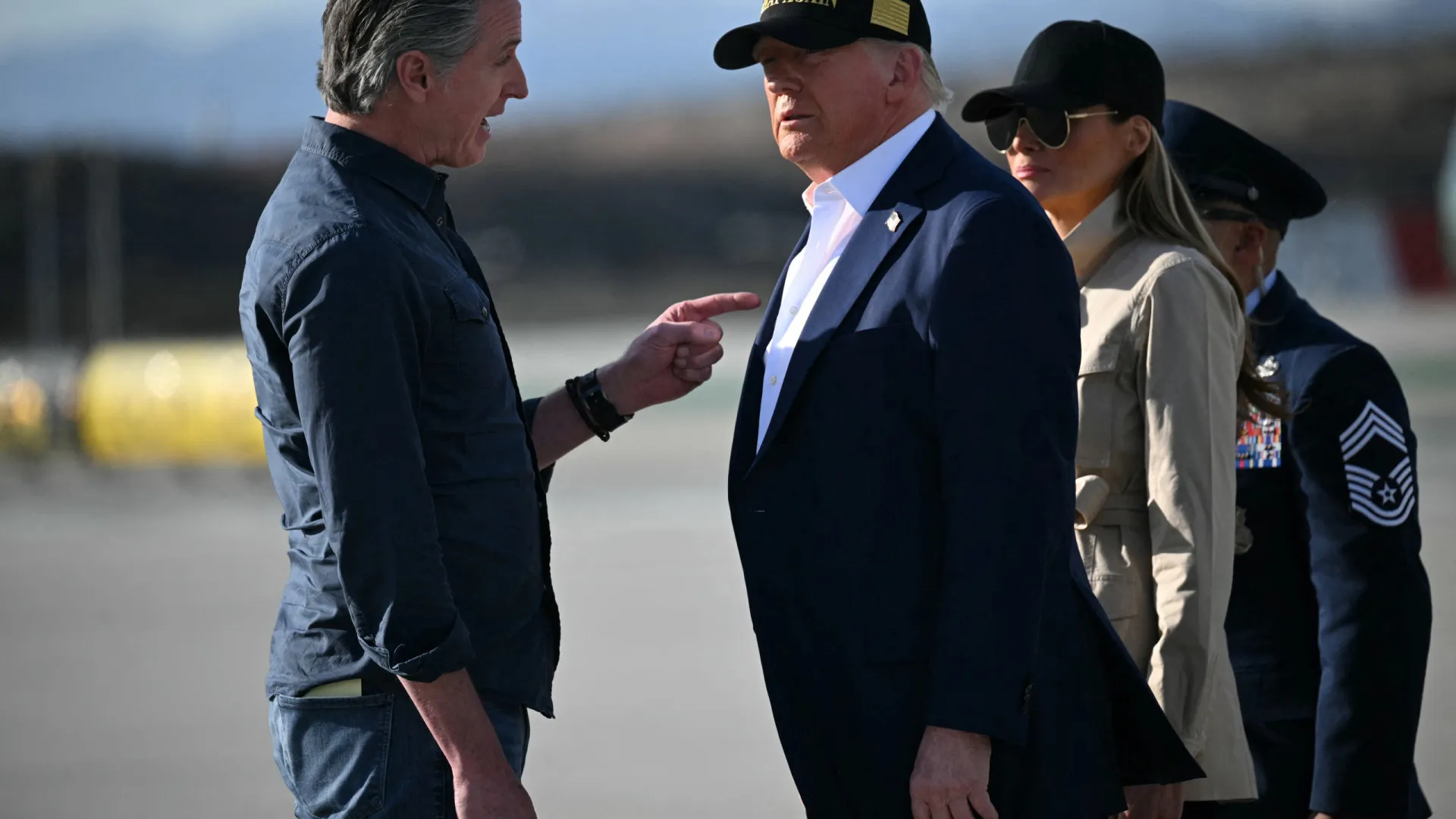 Trump diz que Newsom não pode ser presidente dos EUA... por ser disléxico