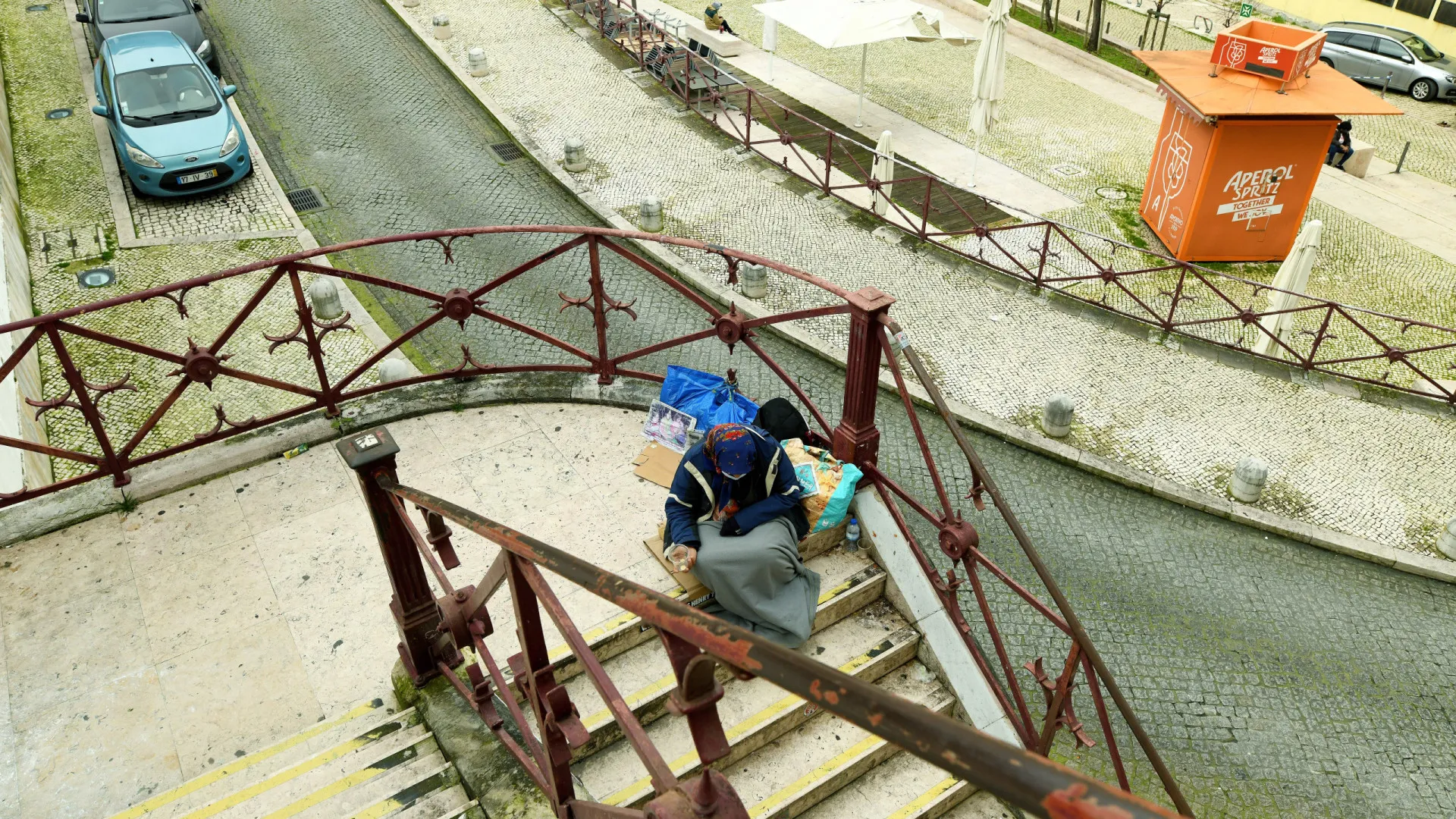 
                    Câmara de Lisboa aprova apoios a instituições de apoio a sem-abrigo 
                