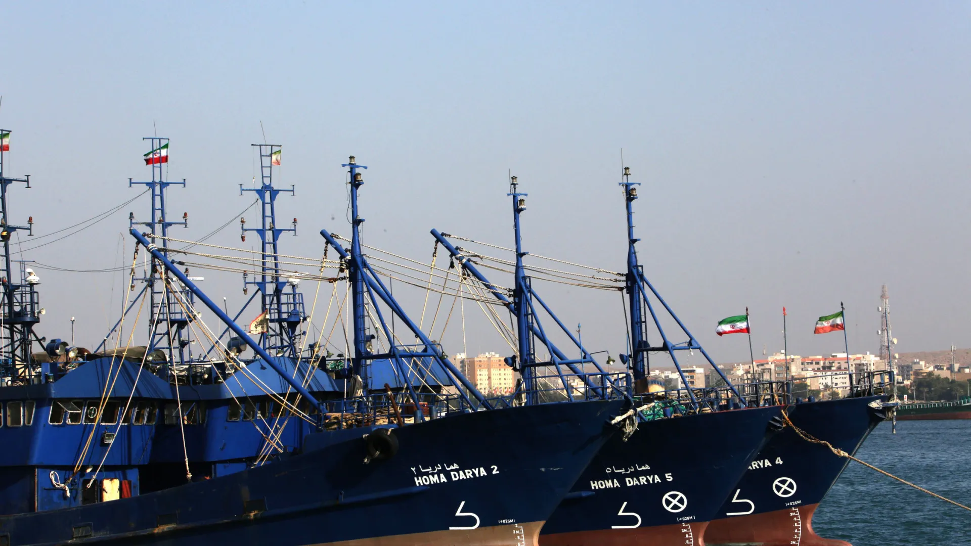 
                    Conheça as instalações estratégicas da orla marítima iraniana
                