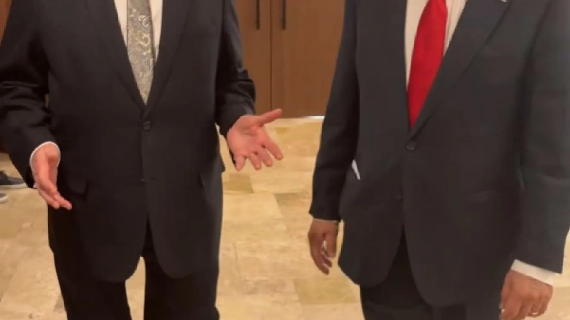 “Sim. Estou vivo”. Netanyahu ironiza (de novo) sobre rumores de morte