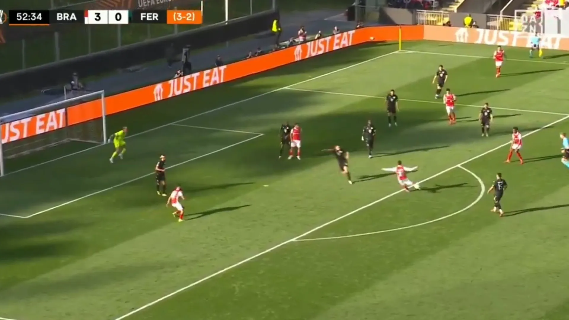 
                    Quem mais poderia ser? Golaço de Ricardo Horta deu os 'quartos' ao Braga
                