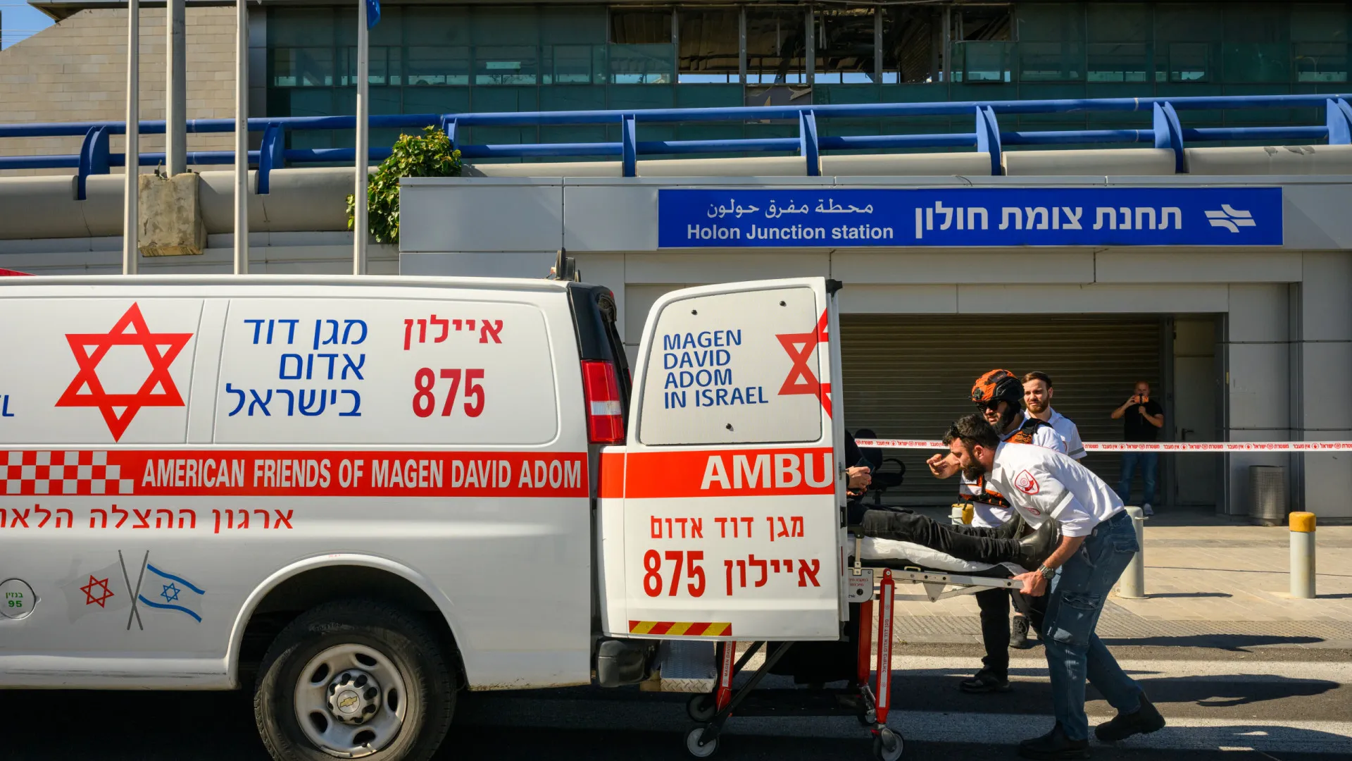 Míssil iraniano mata trabalhador estrangeiro em Israel