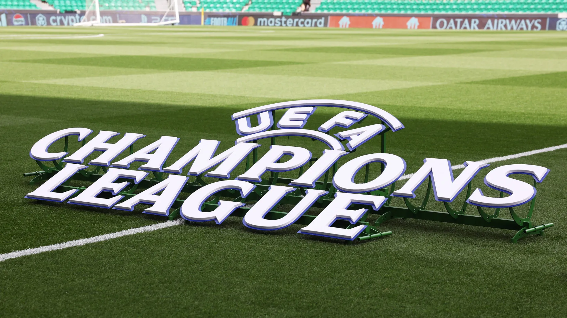 Já há datas para os reencontros entre Sporting e Gyokeres na Champions