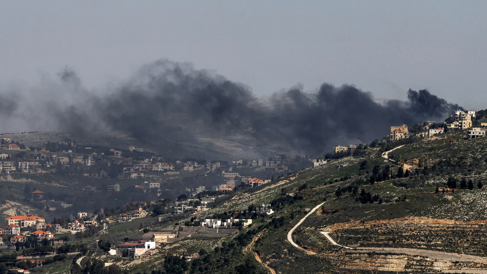 
                    AO MINUTO: Trump ameaça campos de gás natural do Irão; UE discute energia
                
