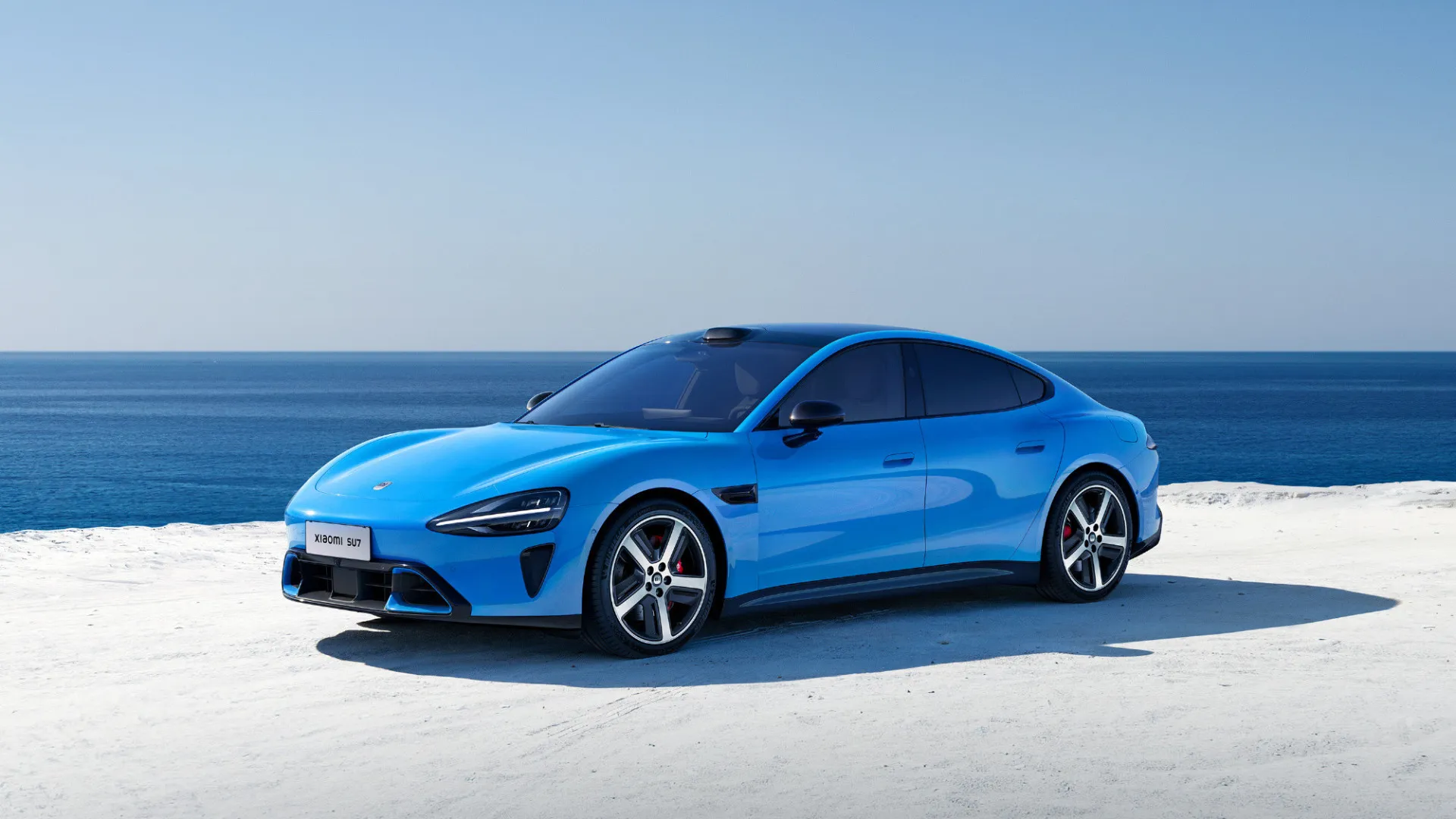 
                    Xiaomi SU7 renova-se, chega mais longe e está mais potente
                