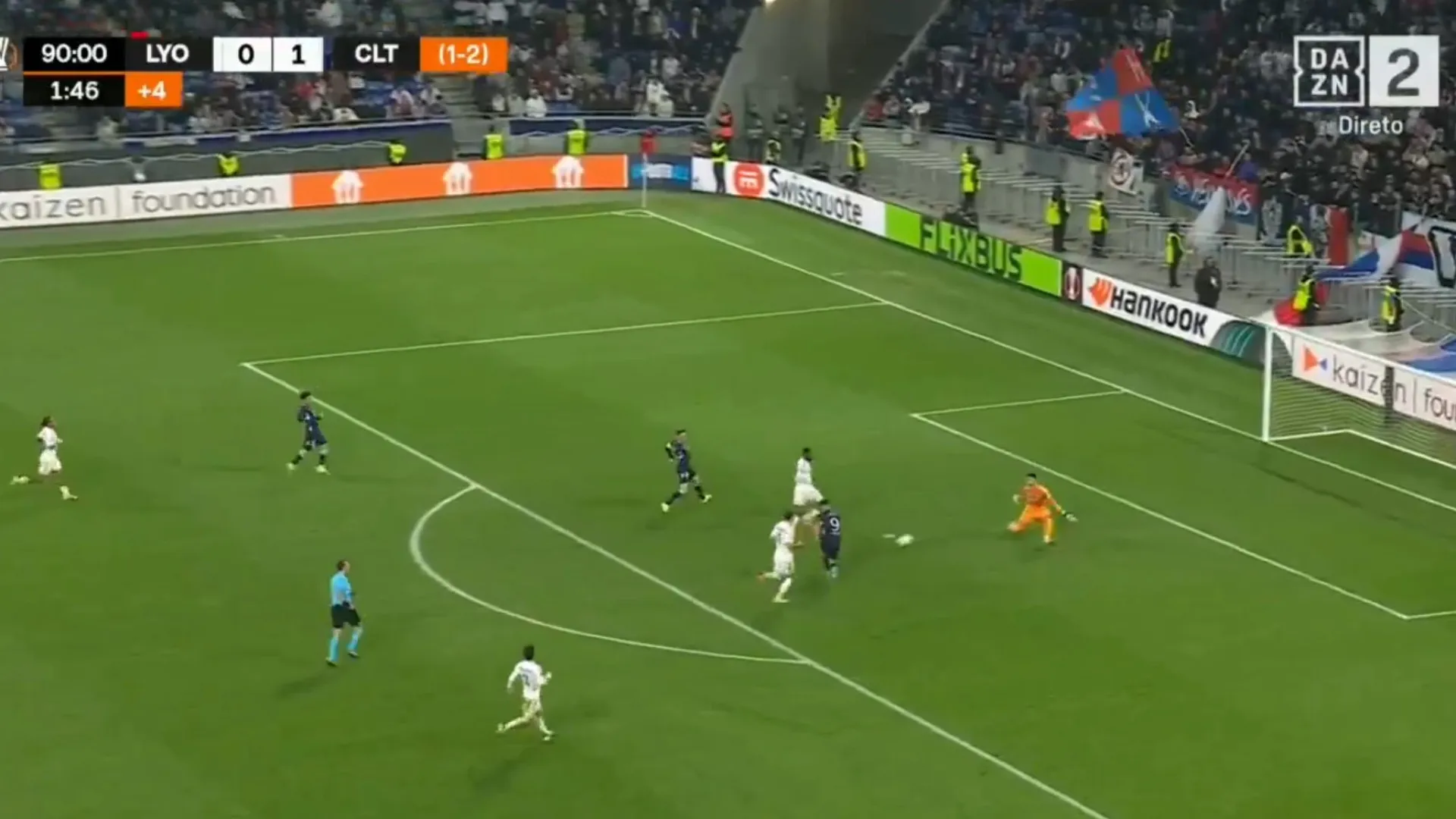 
                    O golo que atirou o Lyon de Paulo Fonseca para fora da Liga Europa
                