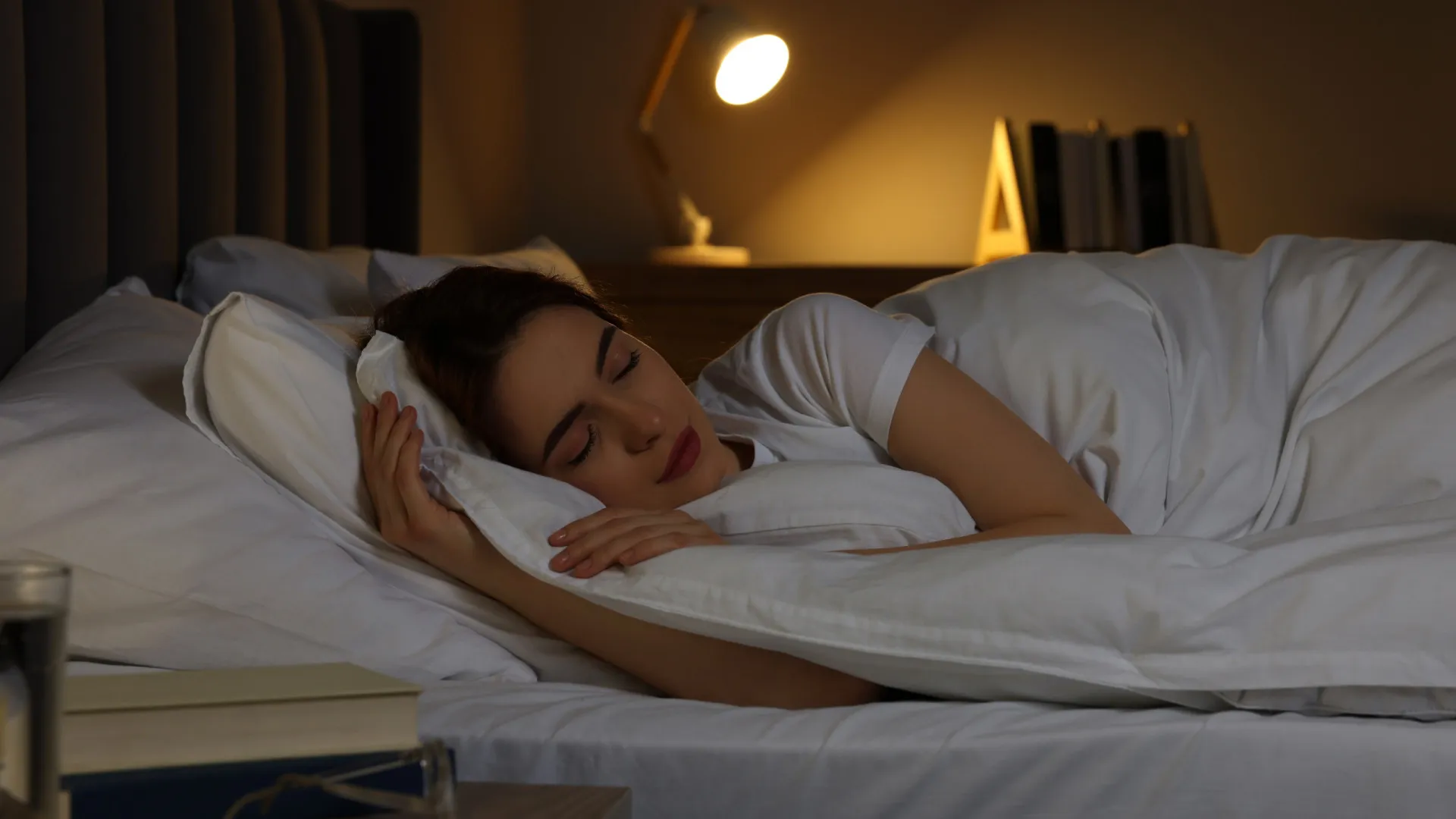 
                    6 alimentos que pode comer à noite para queimar calorias enquanto dorme
                