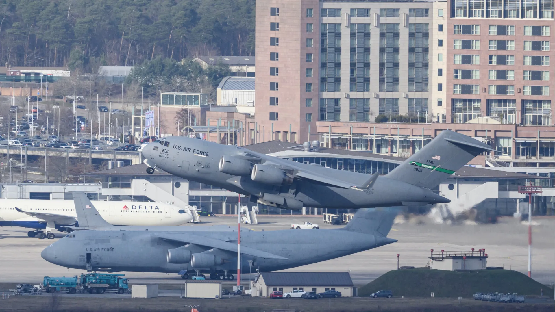 
                    Irão quer que Alemanha esclareça papel da base de Ramstein nos ataques
                