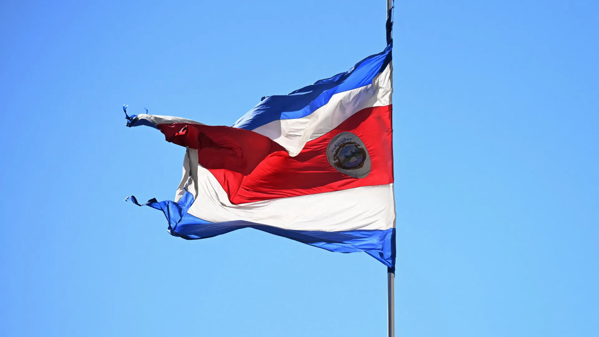 
                    Ex-ministro costa-riquenho acusado de narcotráfico extraditado para EUA
                