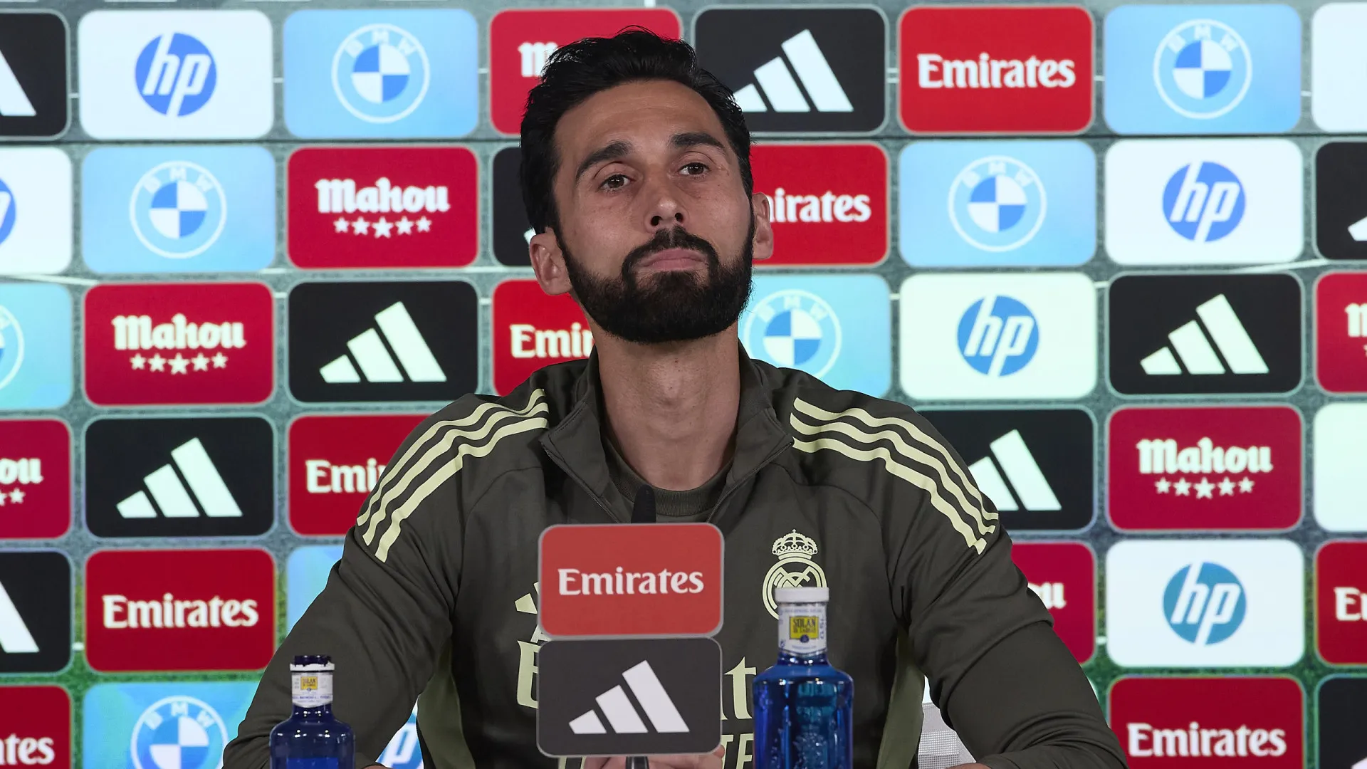 "Estou disposto a fazer uma estátua de Rudiger e a pô-la no jardim"