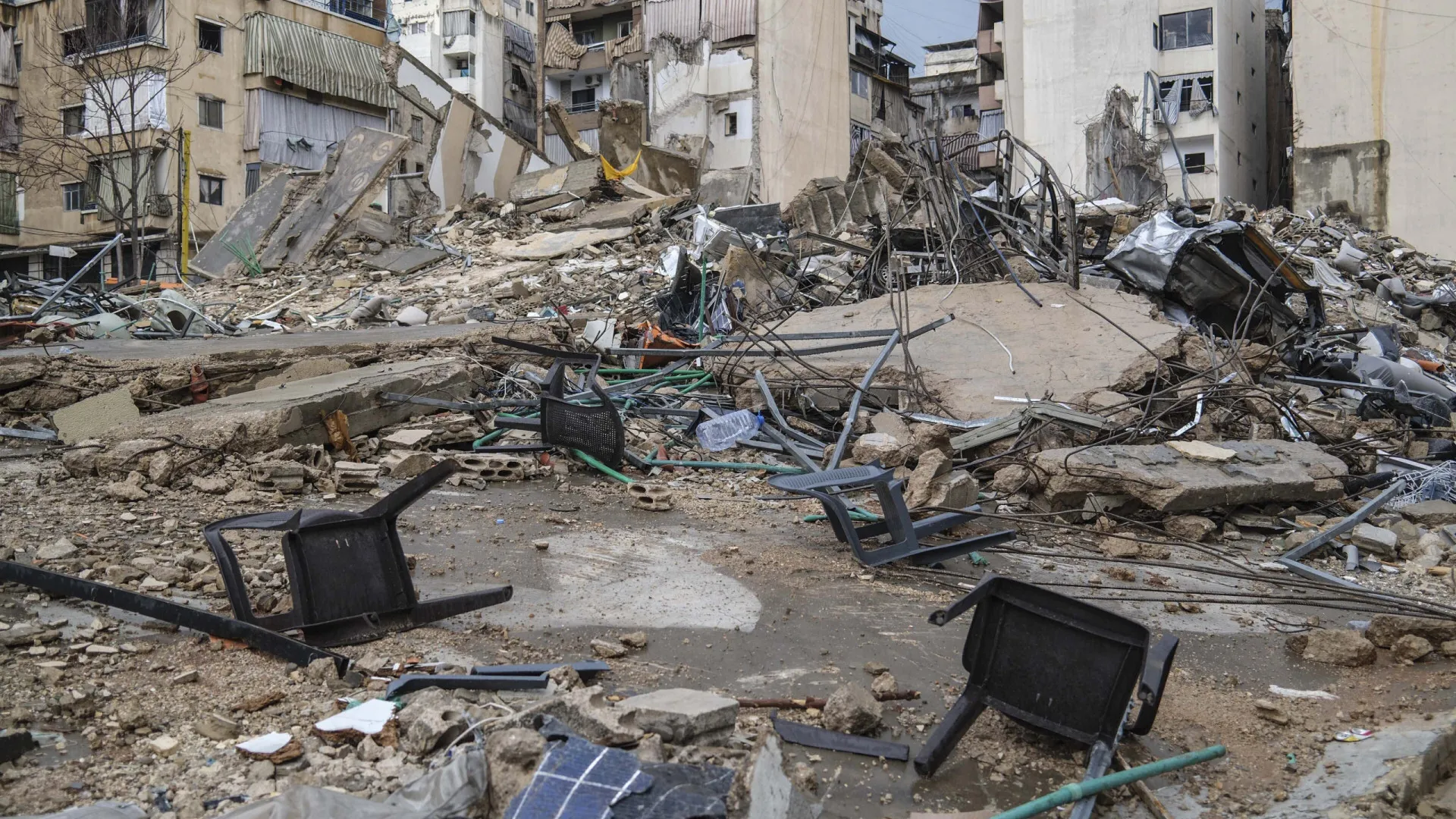 
                    Pelo menos 34 profissionais de saúde morreram este mês no Líbano
                