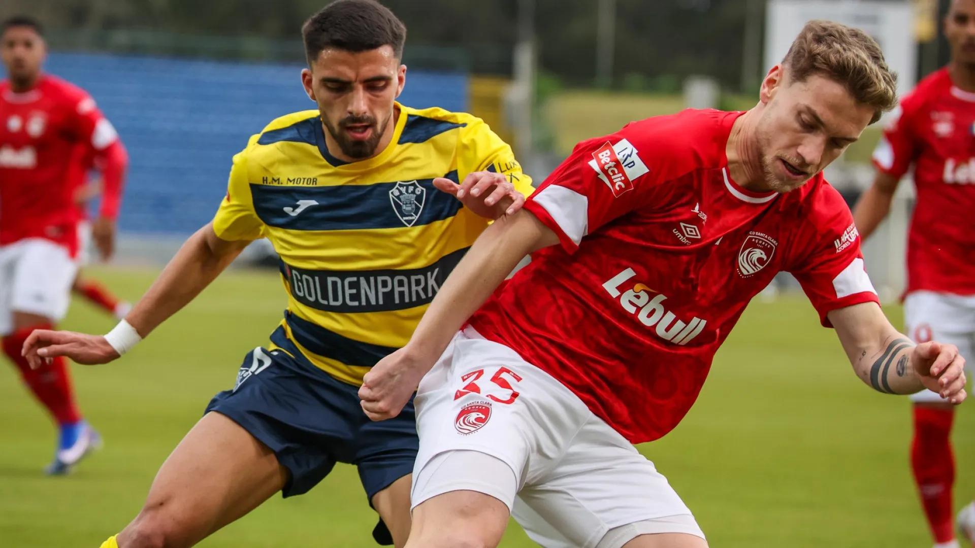 
                    Santa Clara salva triunfo tardio contra Gil Vicente em jogo sem história
                