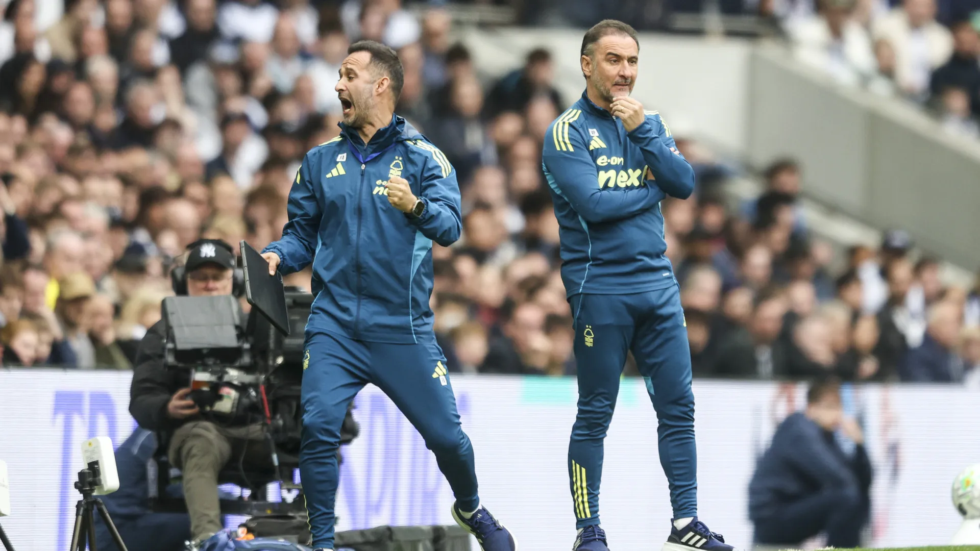 
                    Atenção, FC Porto. Nottingham Forest abate Tottenham e já respira melhor
                