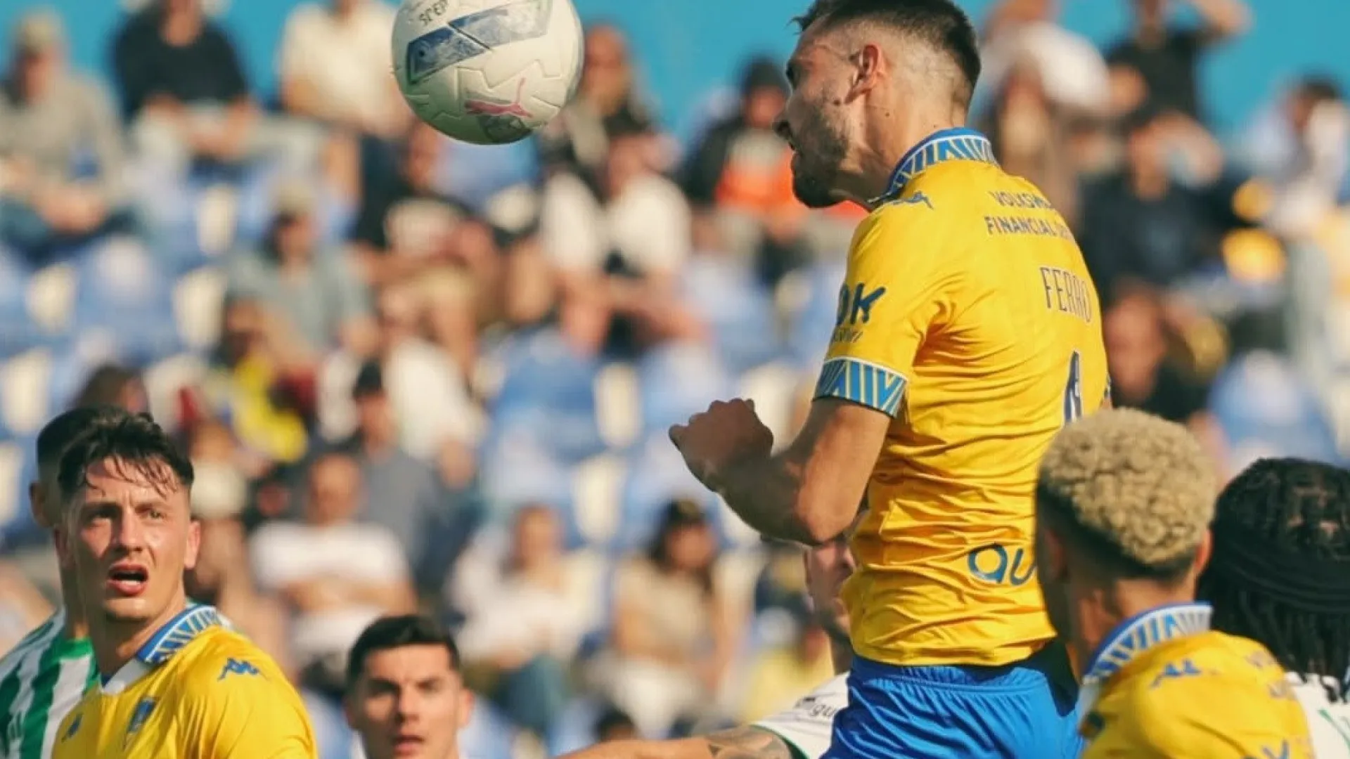 Rio Ave engata a terceira frente ao Estoril e dá ‘pulo’ gigante na tabela