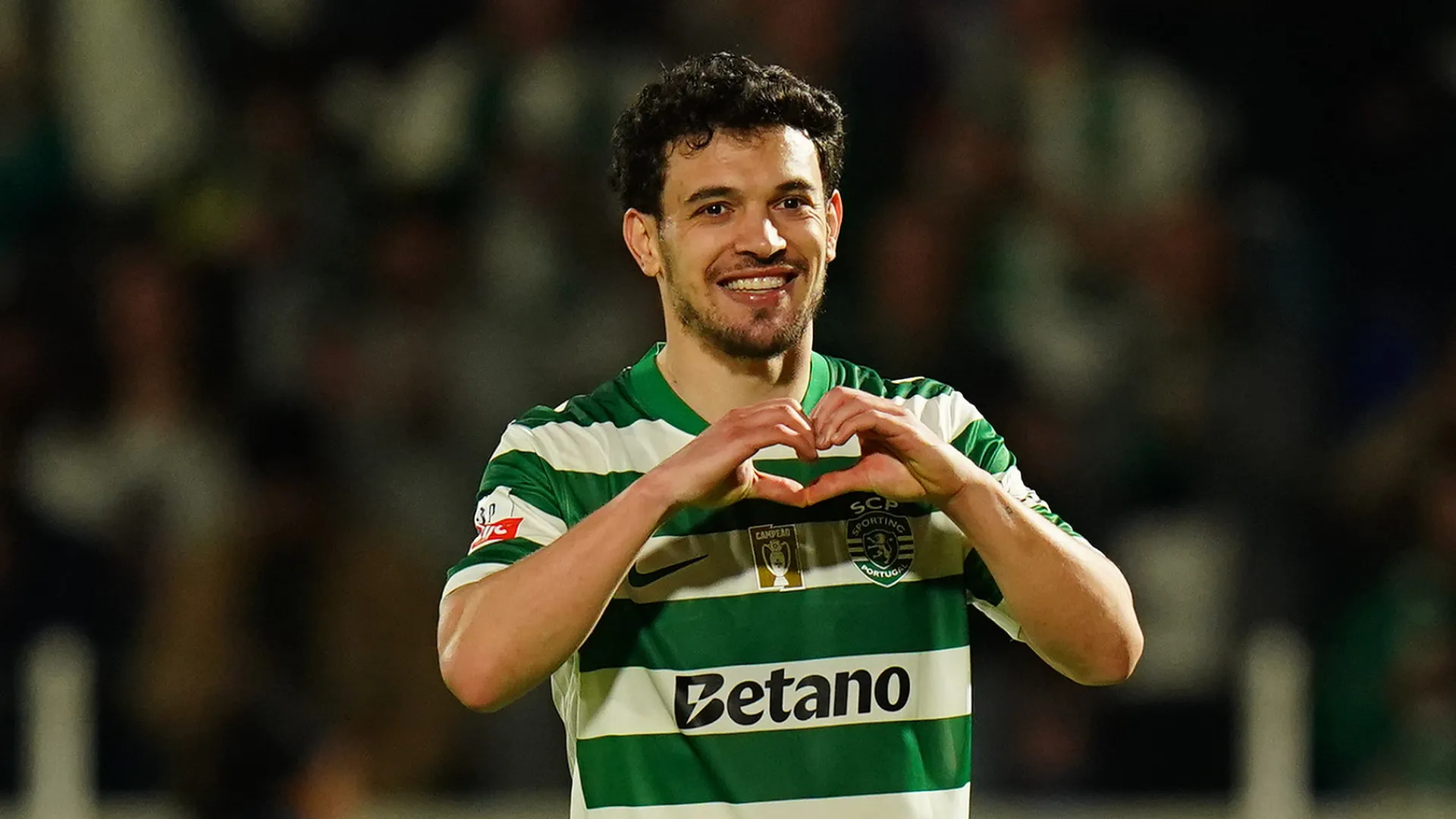 Pedro Gonçalves explica saída por lesão no Sporting: "Tudo não passou..."