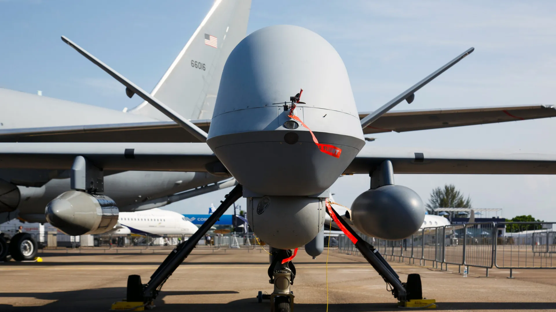 
                    PS questiona Governo sobre MQ-9 Reaper dos EUA na Base das Lajes
                
