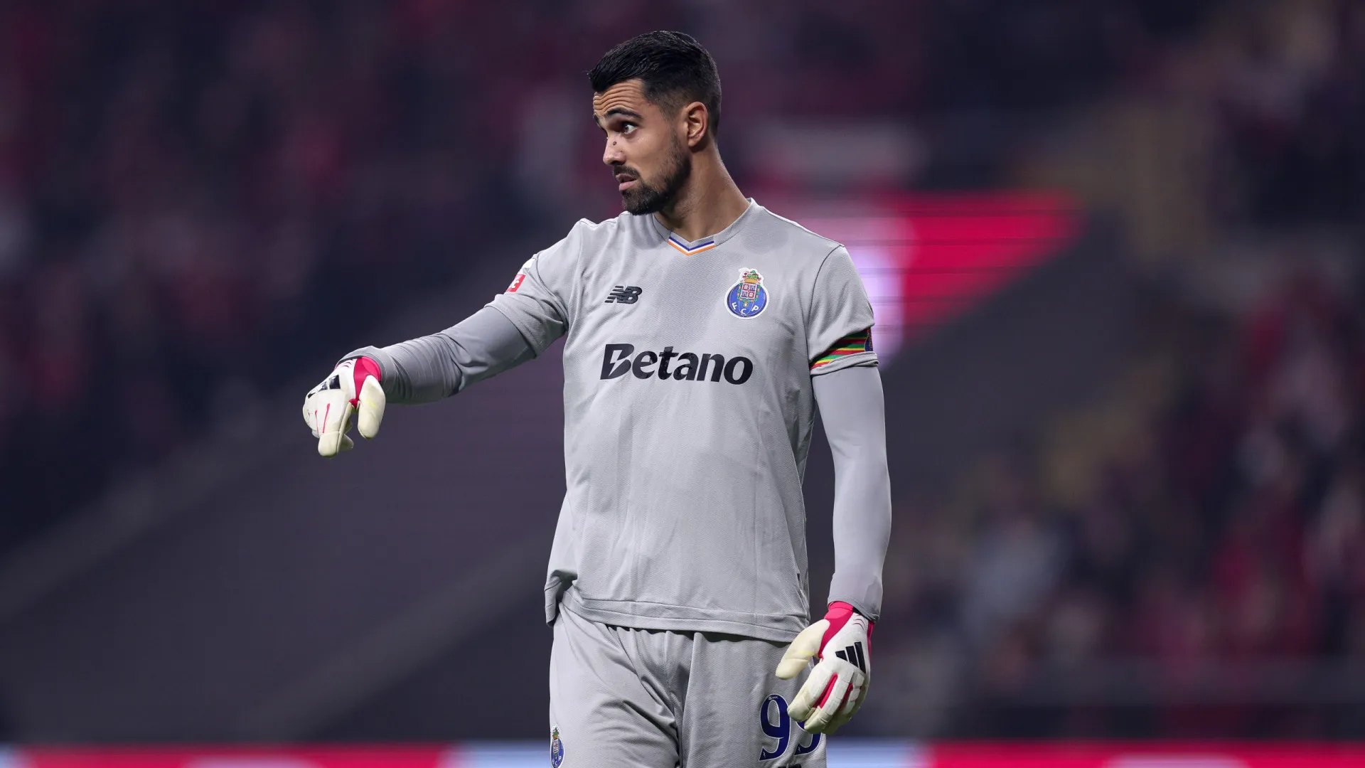 Diogo Costa lesionado. FC Porto esclarece e seleção está em risco