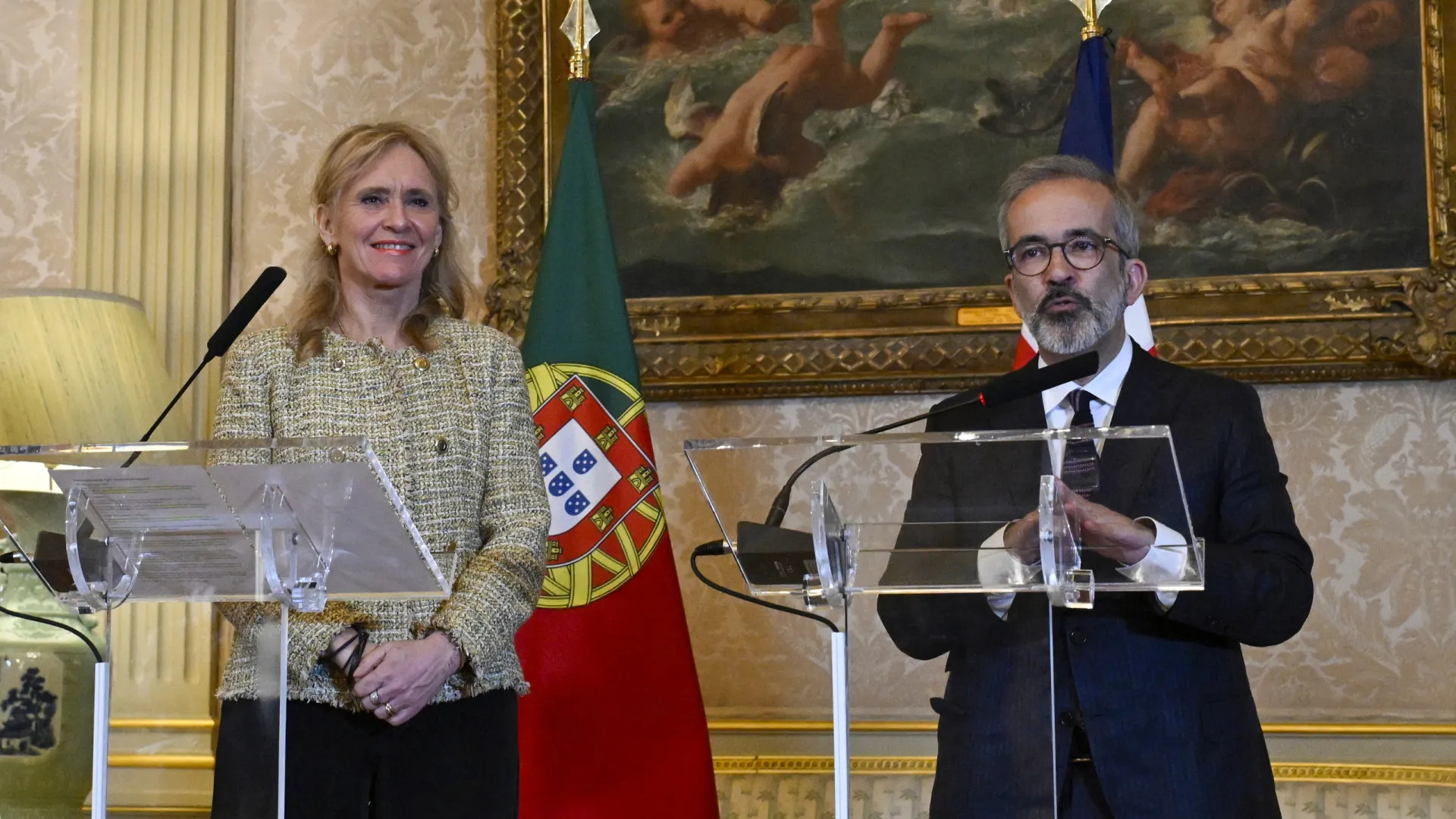 Islândia prepara-se contra ameaças híbridas com acordo com UE