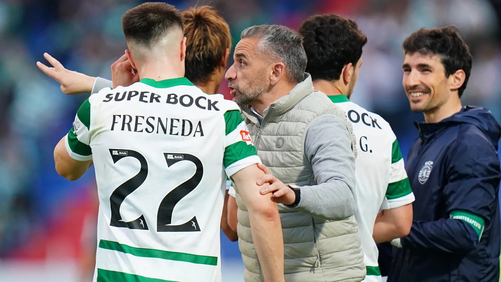 Fresneda falha Arsenal-Sporting. Debast e Simões seguem viagem