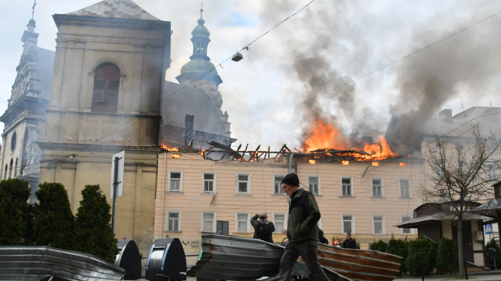 Rússia lança um dos maiores ataques diurnos com mais de 400 drones