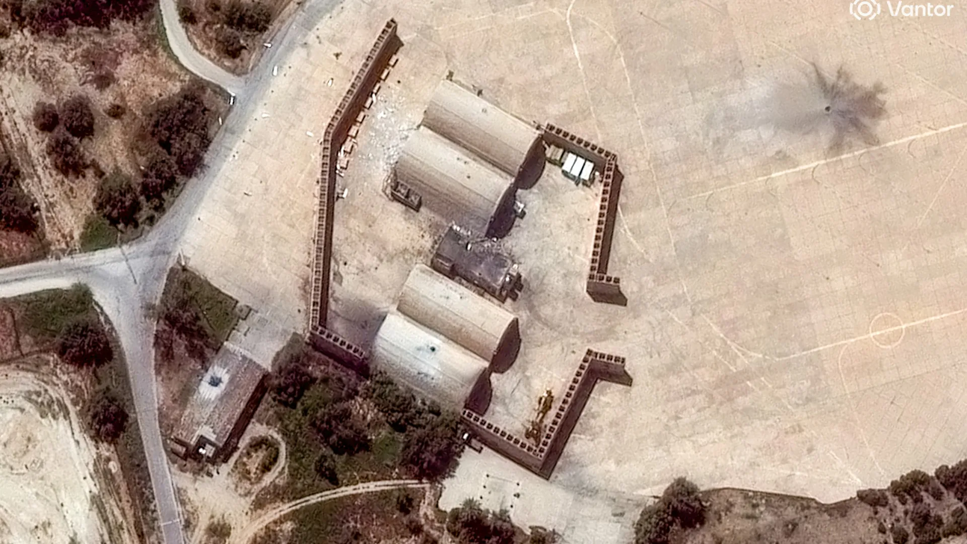 
                    Rússia condena ataque a central nuclear de Bushehr
                