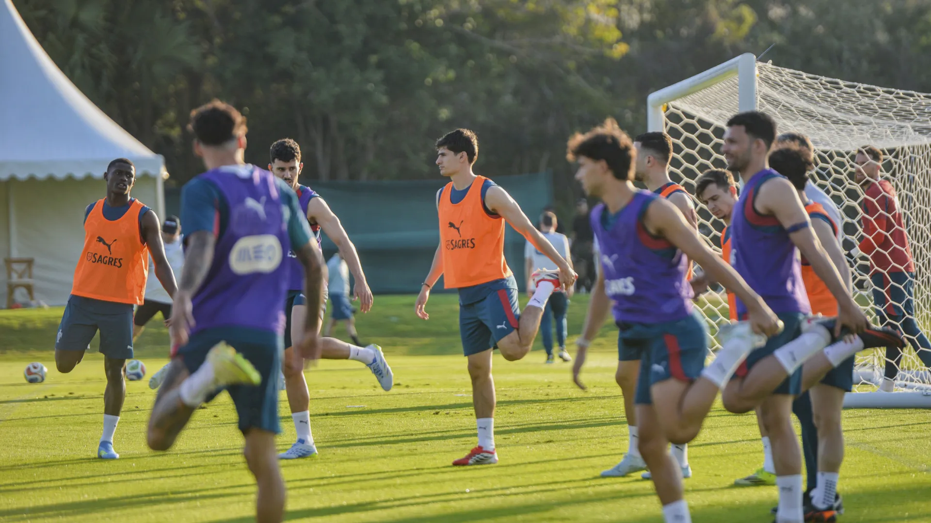 Portugal volta a treinar em Cancún com João Neves e Pote em dúvida