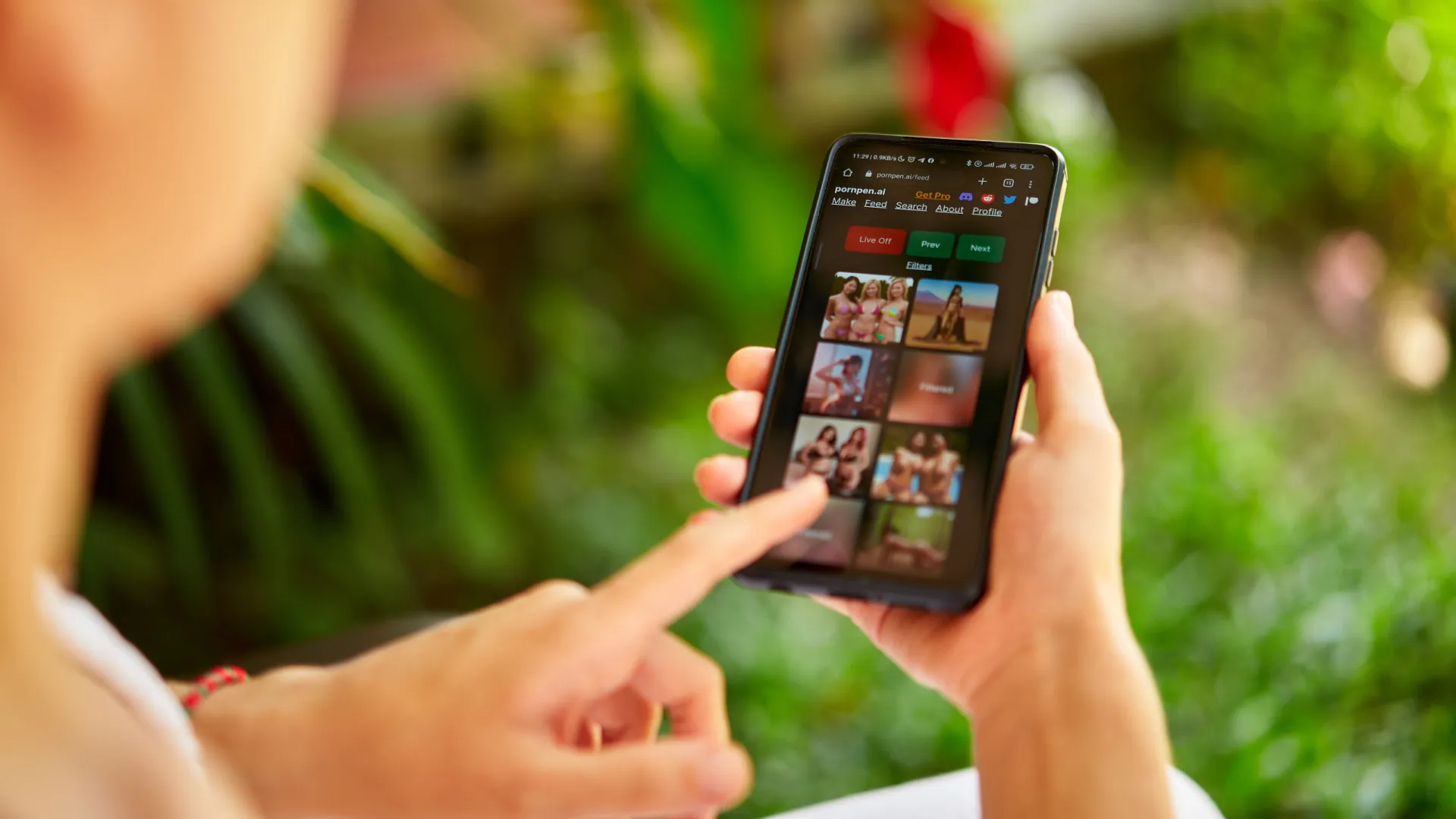 Parlamento Europeu quer proibir IA que cria imagens de falsa nudez