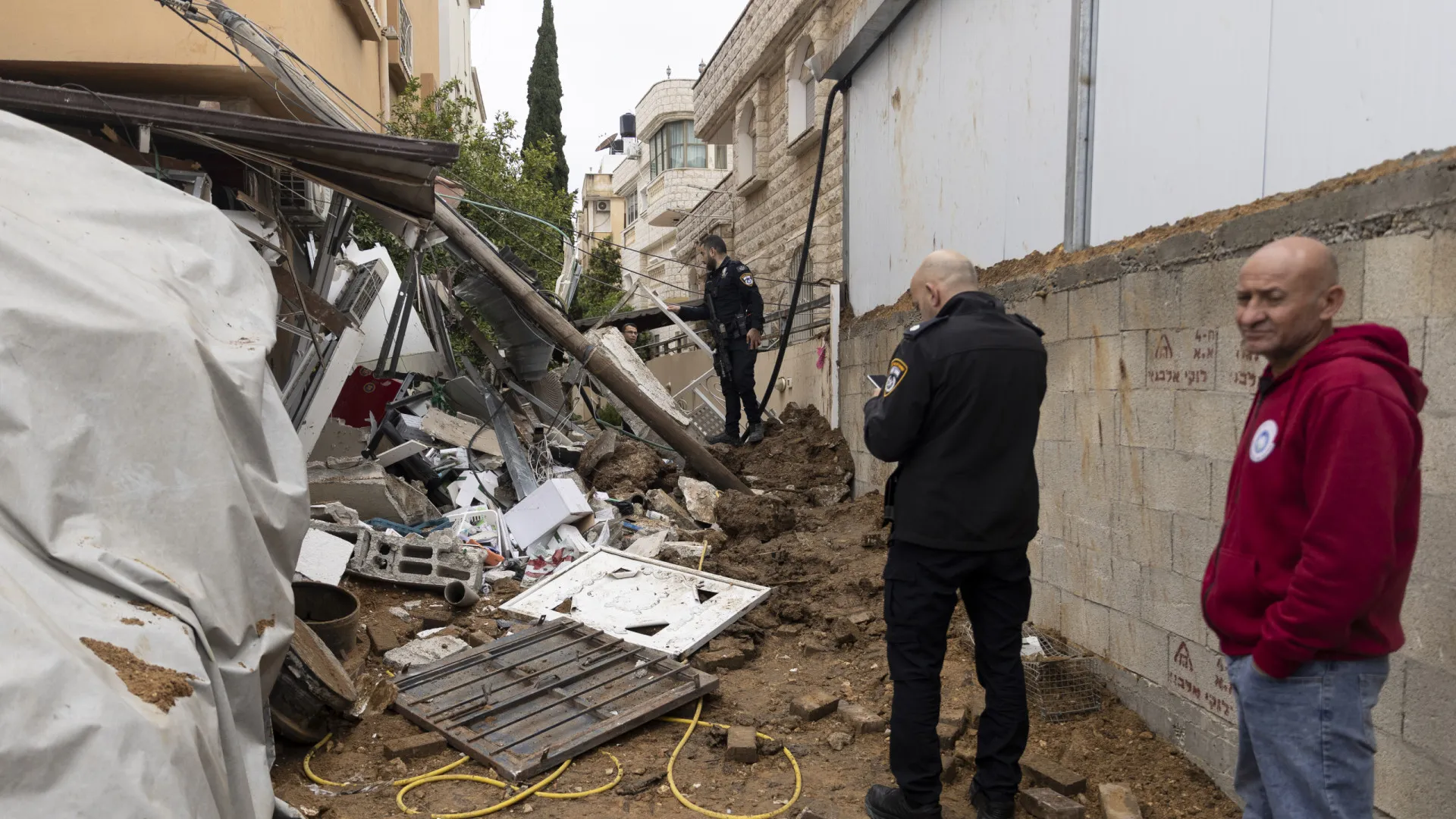 
                    Guerra já custou aos países árabes 161 mil milhões e milhões de empregos
                