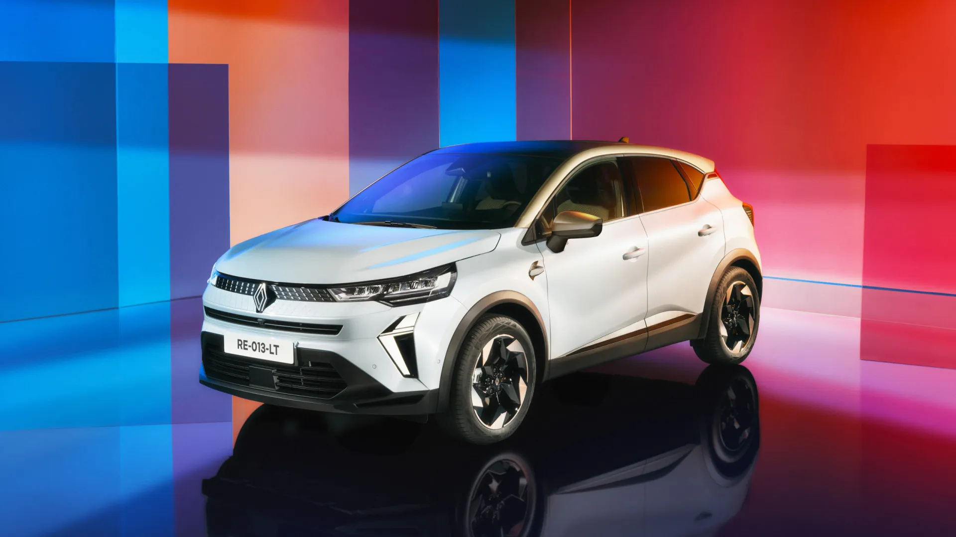 
                    Renault lança novo motor bi-fuel em três modelos. Os preços
                