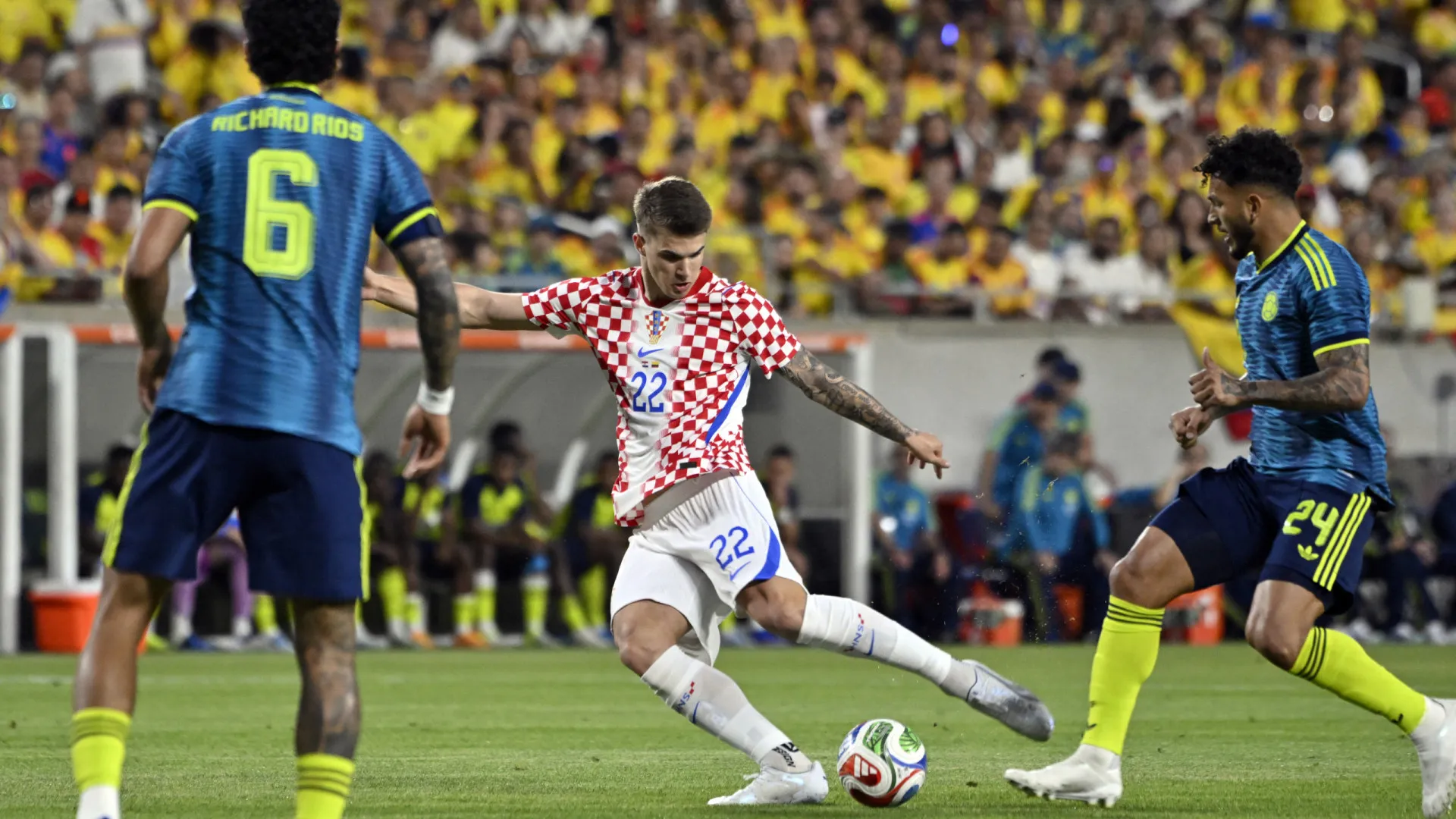 
                    Colômbia, adversária de Portugal no Mundial, perde com a Croácia
                