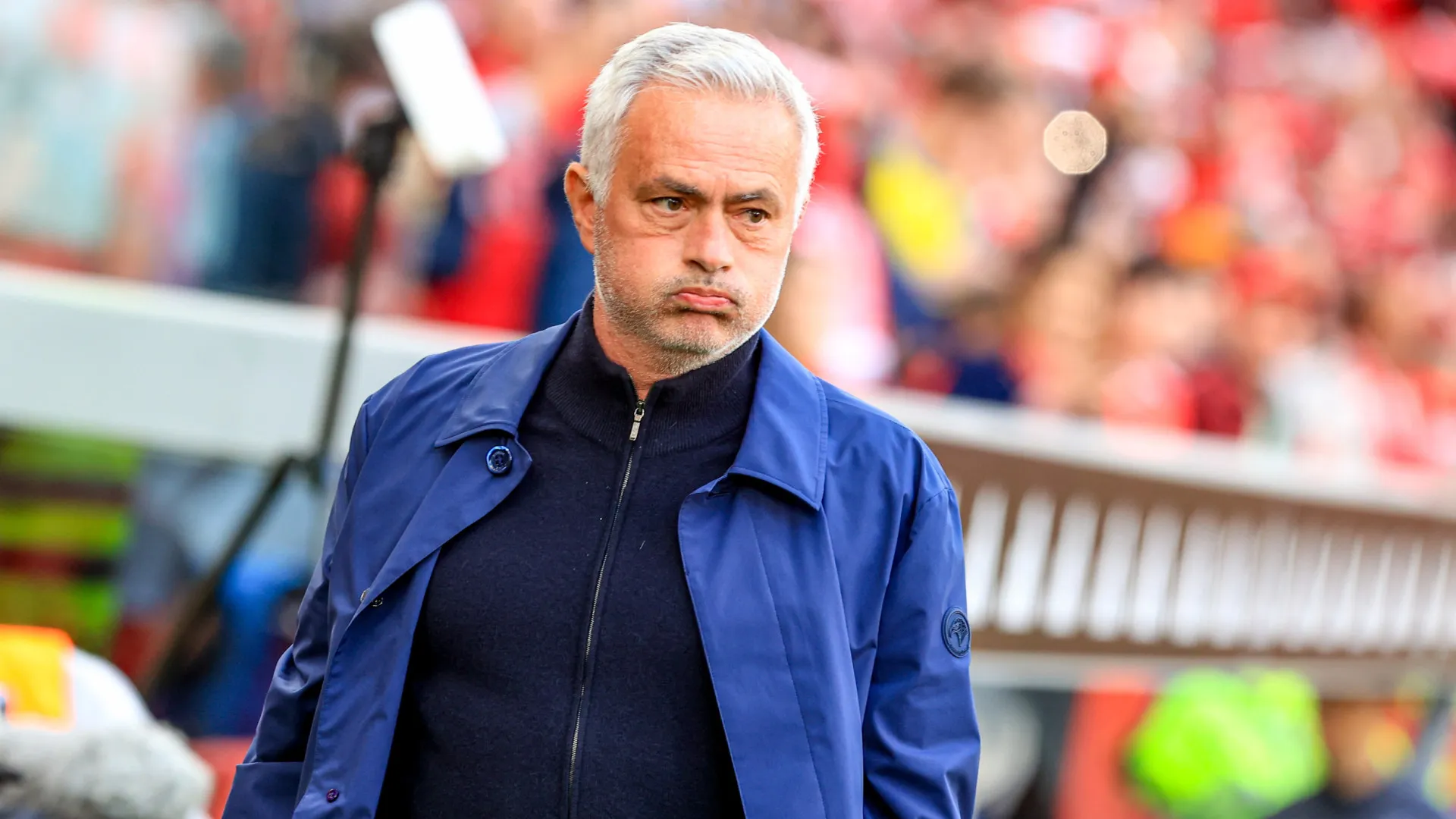 Marca redonda e futuro dúbio. O ponto da situação de Mourinho no Benfica