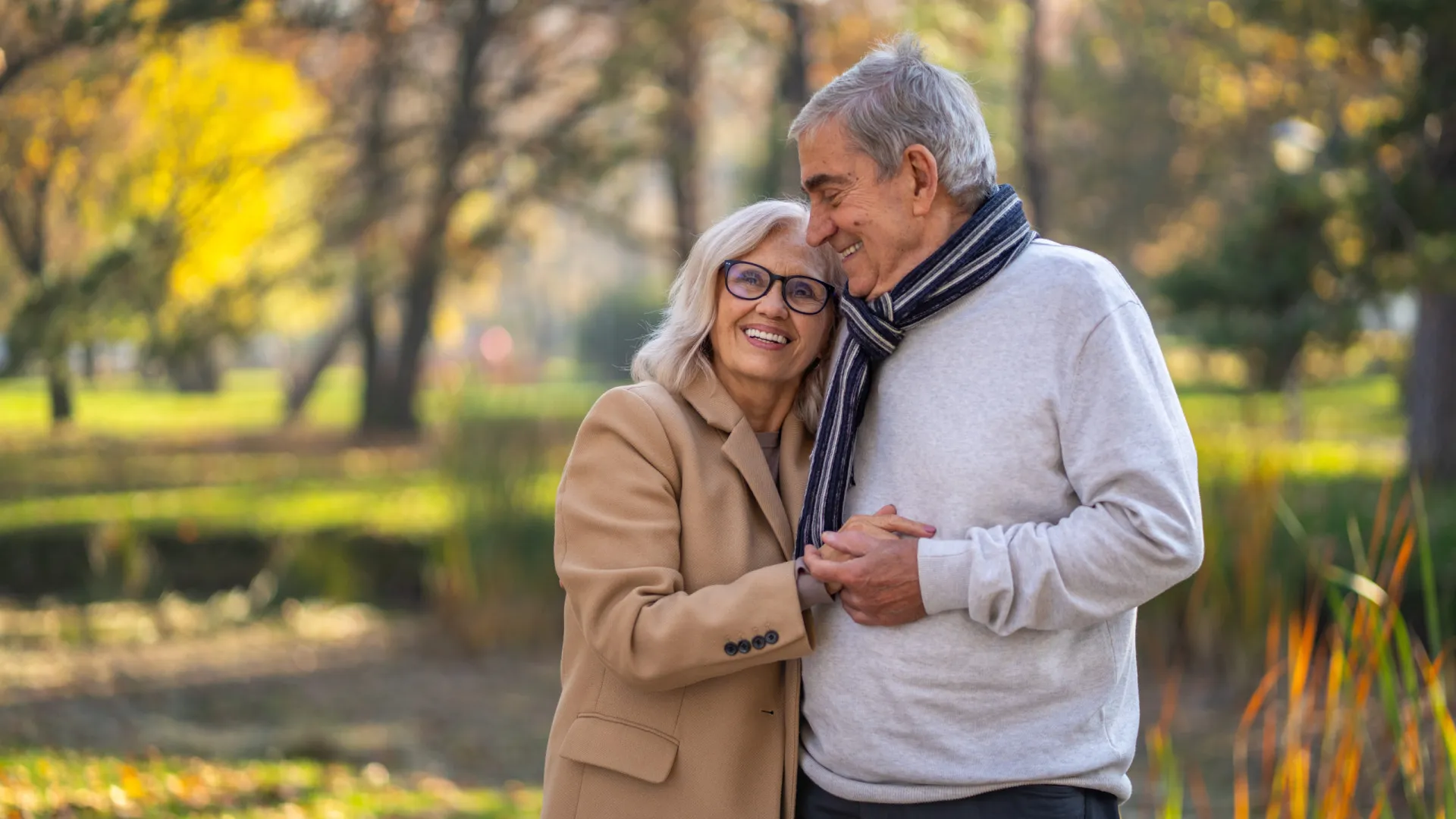 
                    Amor não se reforma. Namorar aos 60 não é como namorar aos 20 e ainda bem
                