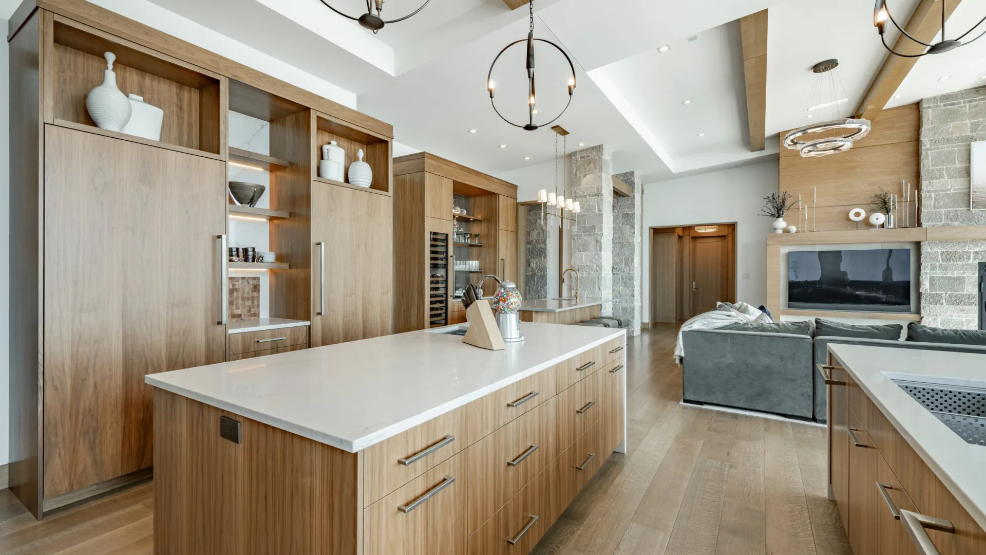 
                    6 ideias de arrumação que aumentam o valor da sua casa
                