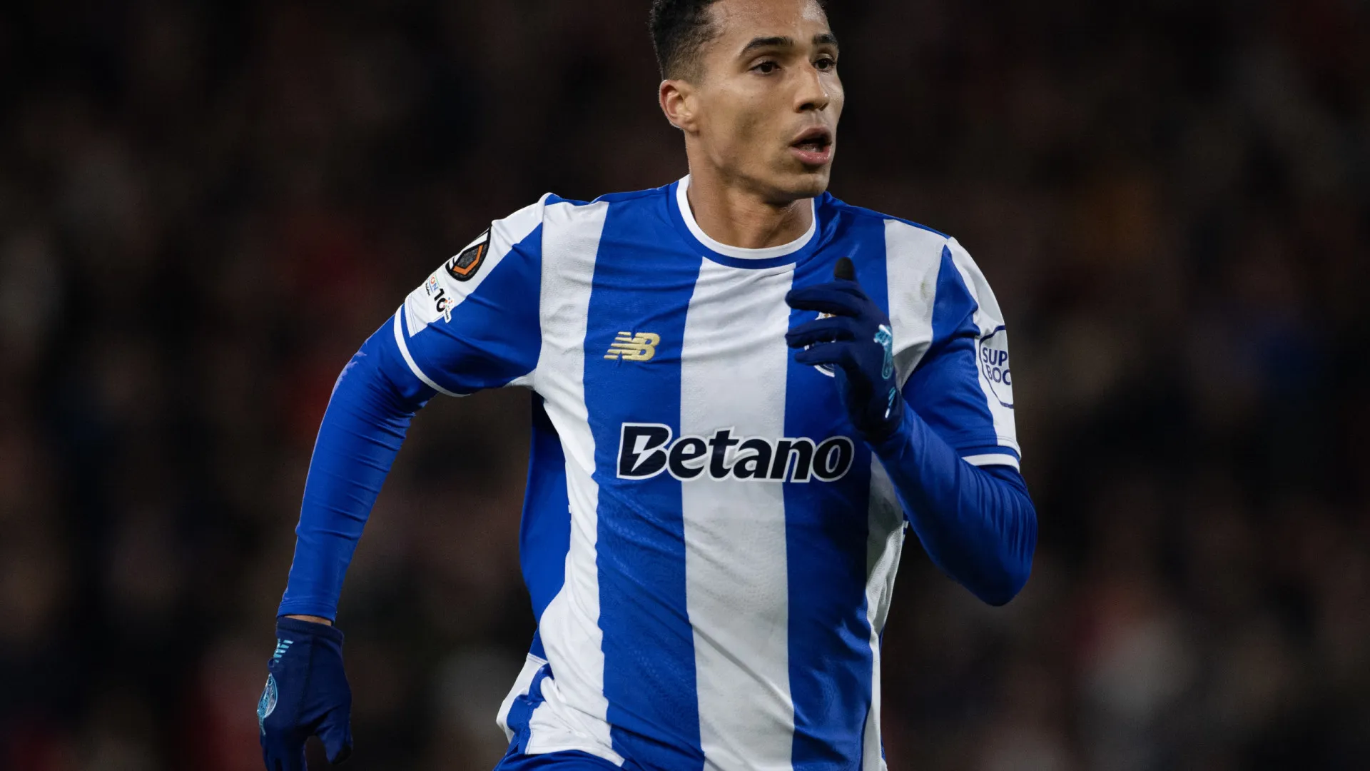 "Dei um grande salto e sinto-me realizado por jogar no clube do coração"