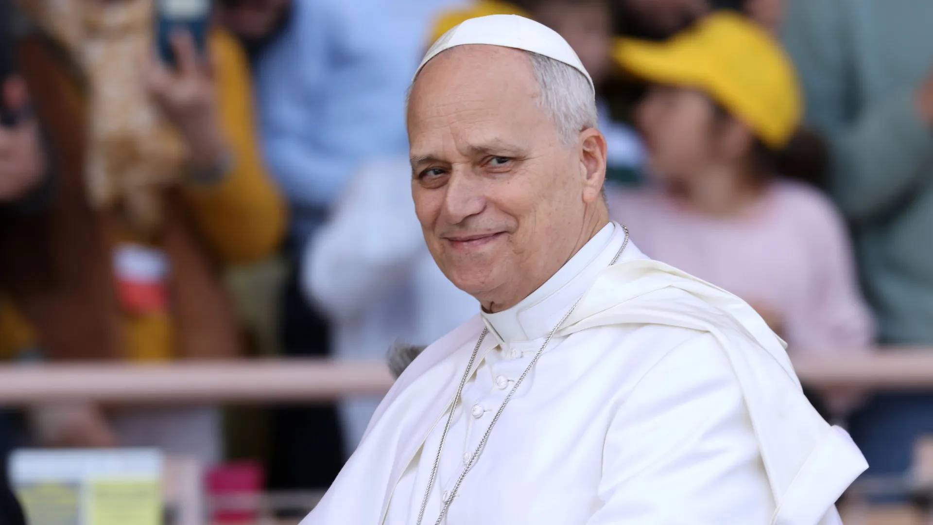 
                    Papa Leão XIV saúda acordo de cessar-fogo: 