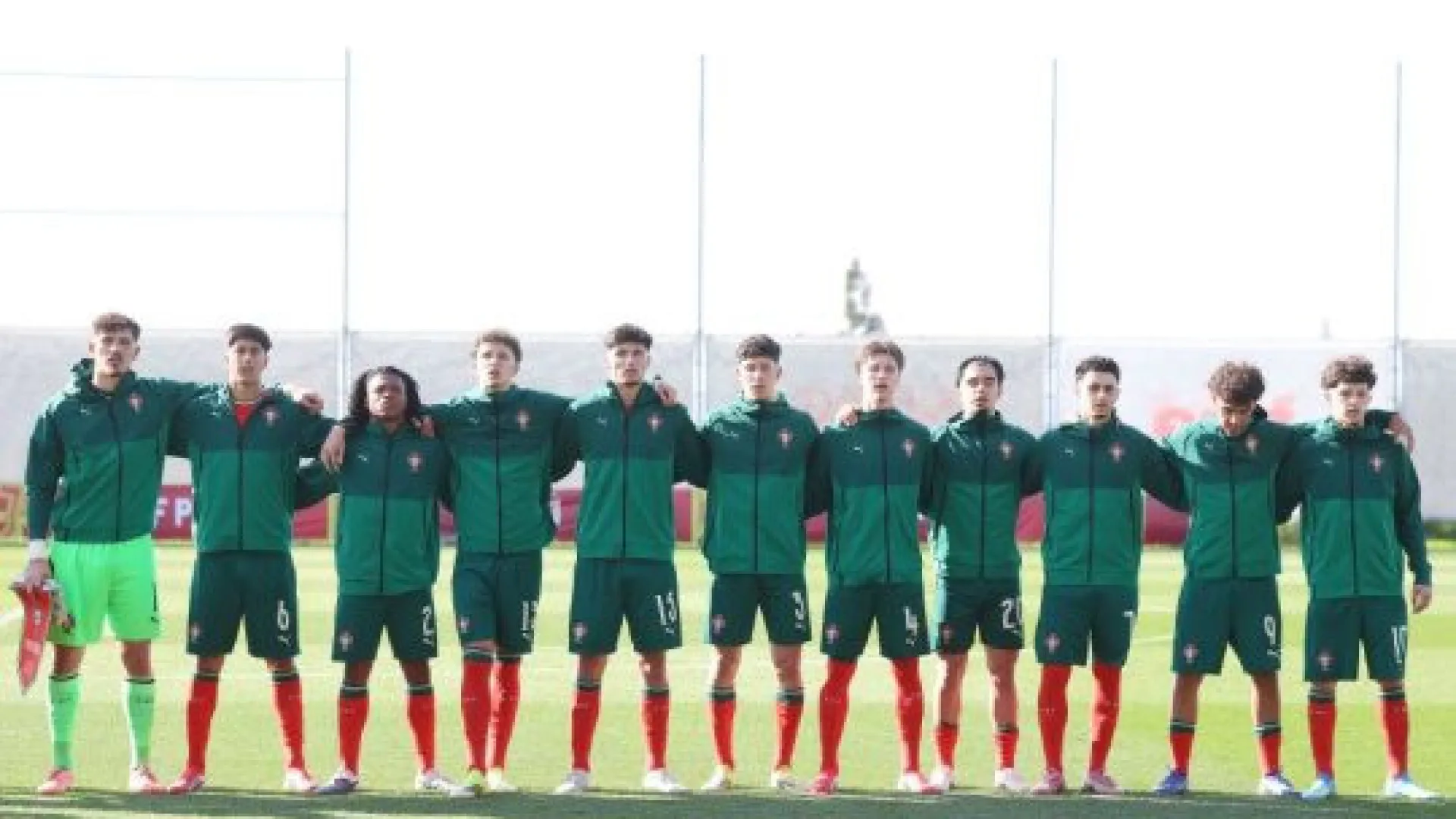 Portugal empata frente à Sérvia e complica contas rumo ao Europeu sub-19