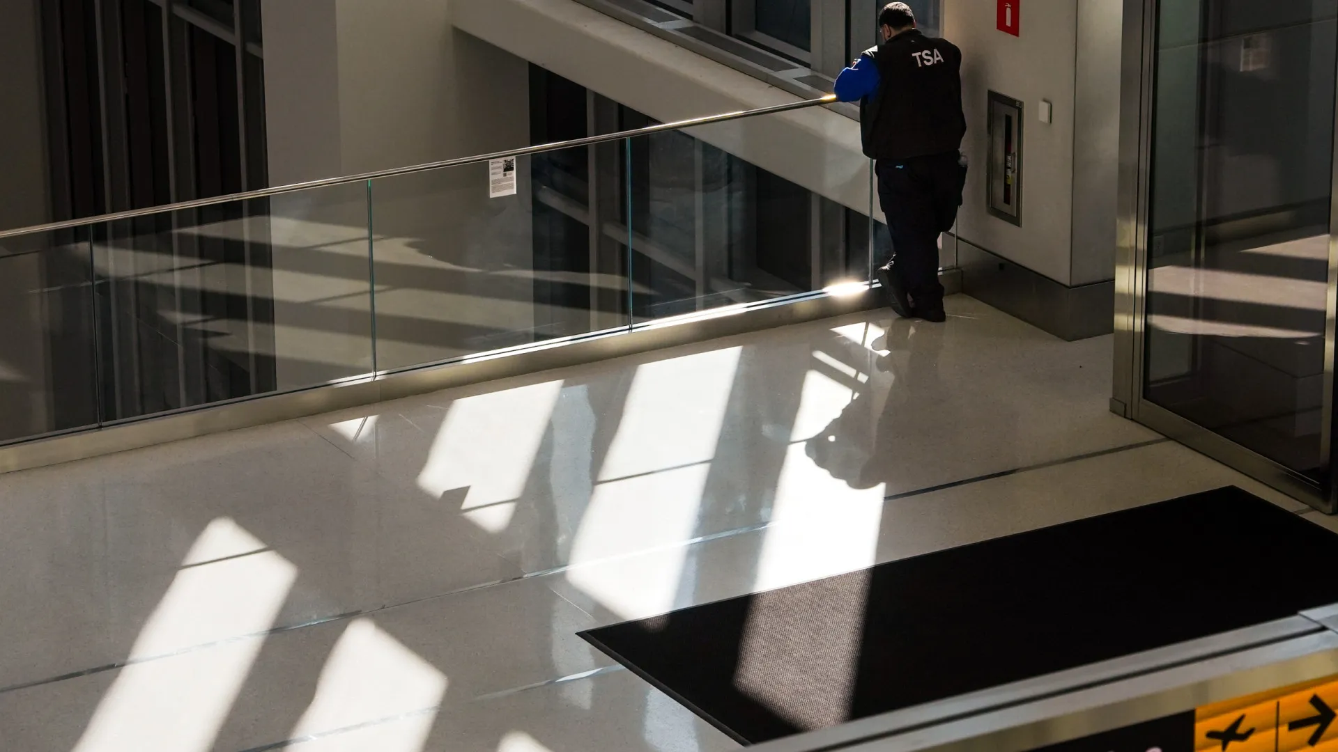 
                    Departamento de Segurança Interna dos EUA está paralisado há 44 dias
                