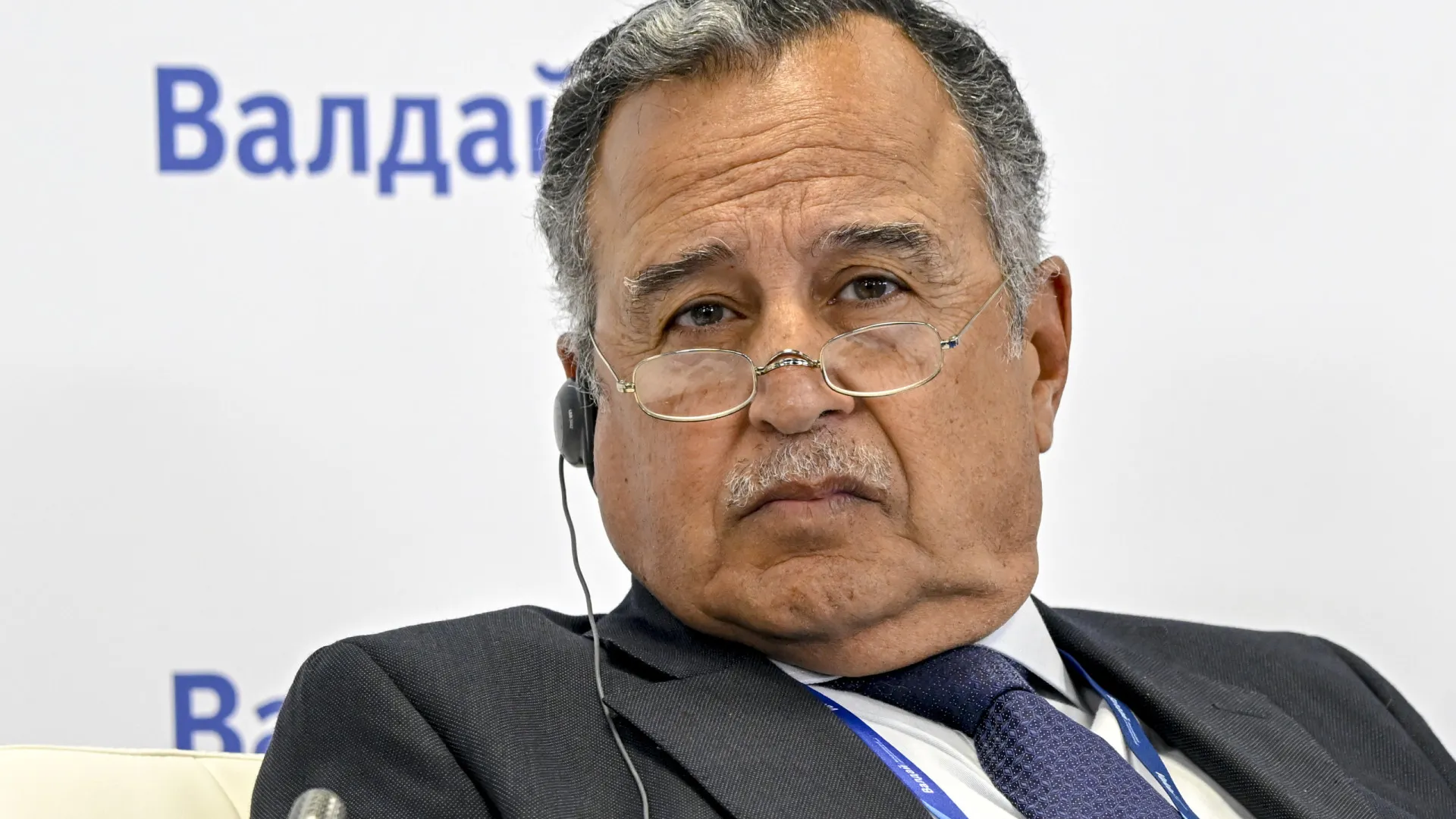 
                    Liga Árabe aprova por unanimidade egípcio Nabil Fahmy para secretário-geral
                