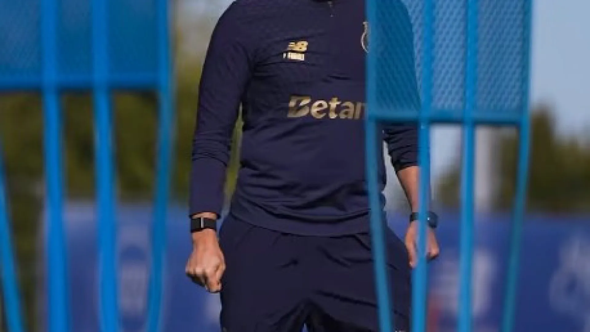 Técnica e (muita) intensidade. Farioli integra equipa B no treino