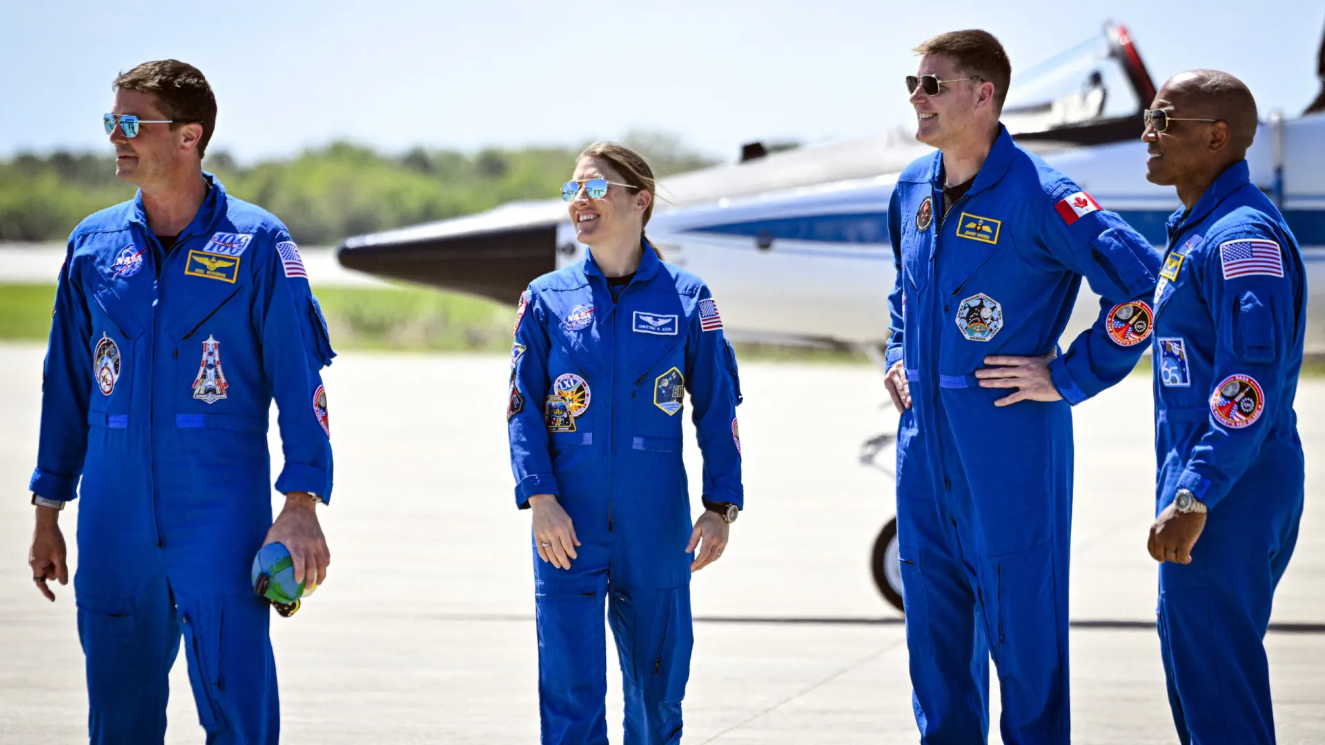 
                    Prevista para quarta-feira 1.ª viagem de astronautas à Lua em meio século
                