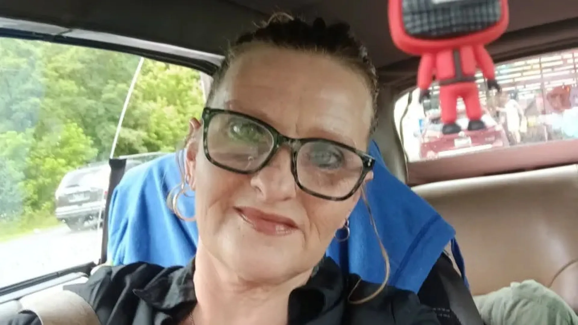 Avó detida (durante 5 meses) após ser identificada por IA. Era inocente